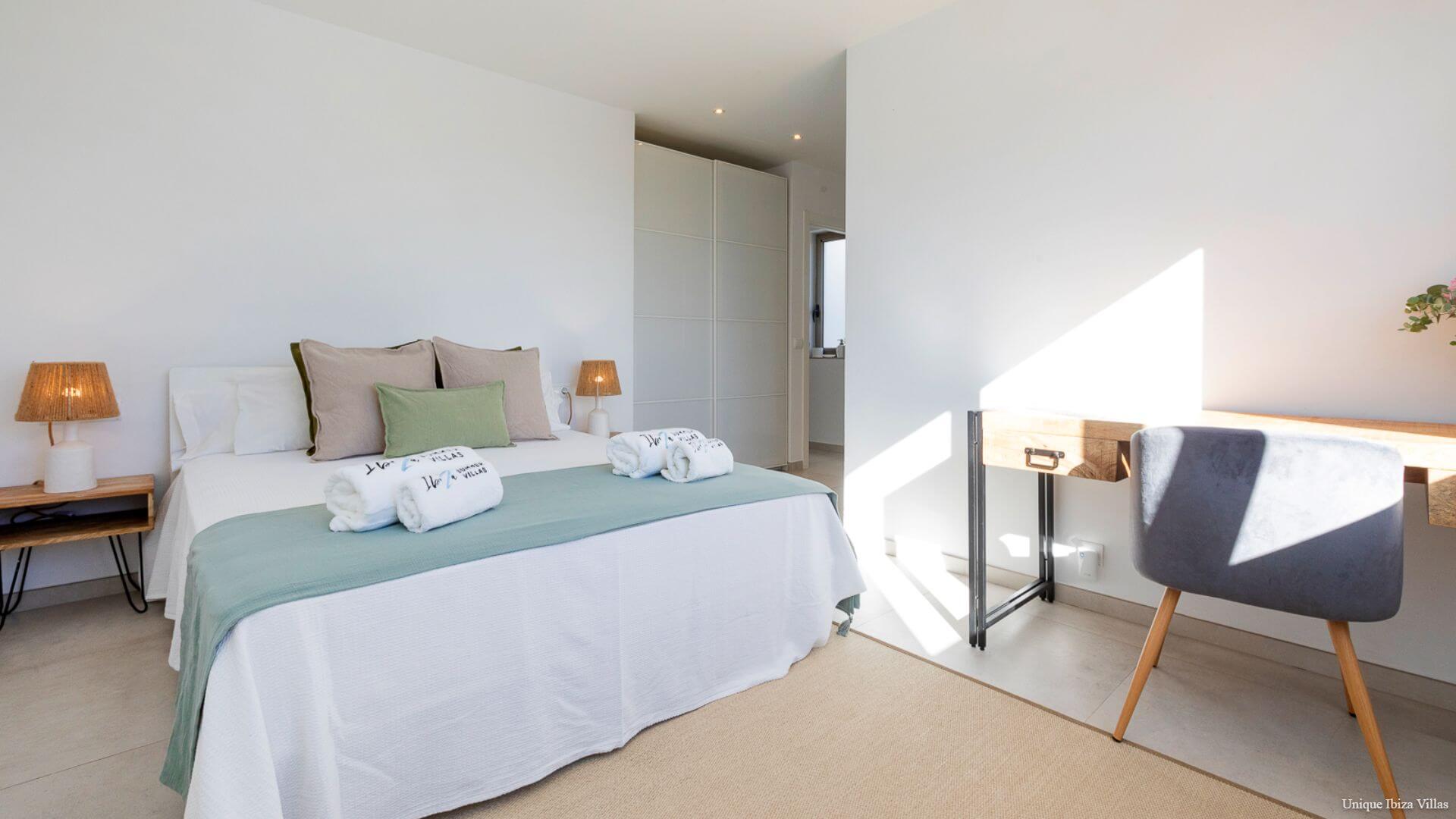 - VILLA GUARDIOLA - 5 Bedrooms