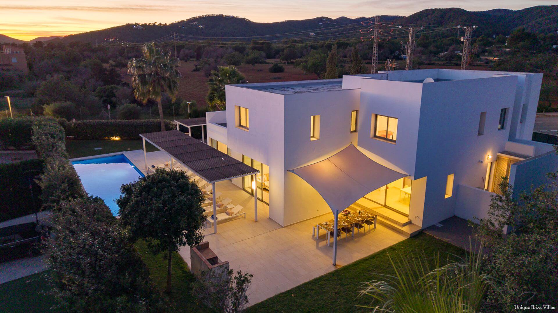 - VILLA GUARDIOLA - 5 Bedrooms