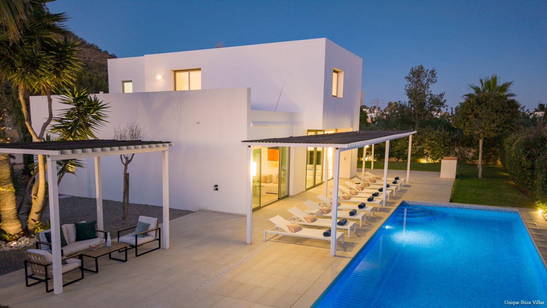 - VILLA GUARDIOLA - 5 Bedrooms