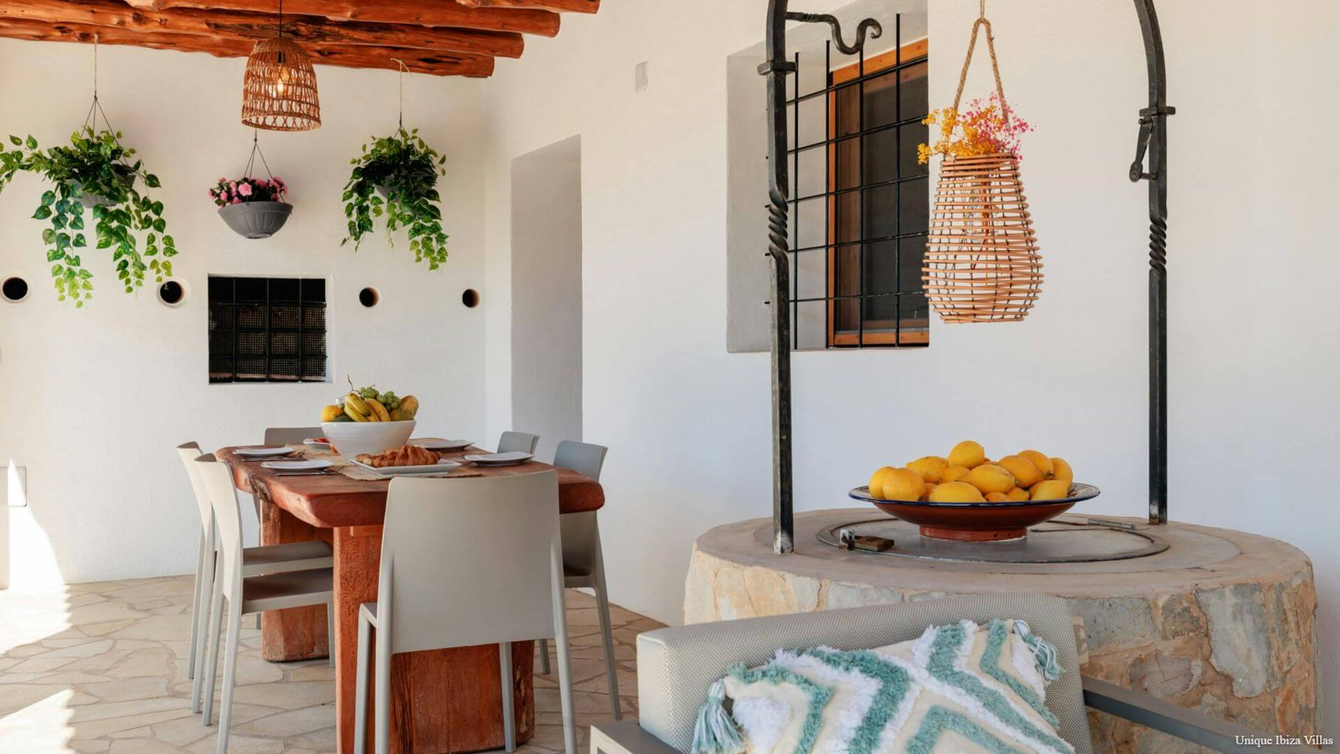  - VILLA SA TARONGERADA - Cala Llonga - 3 Bedrooms