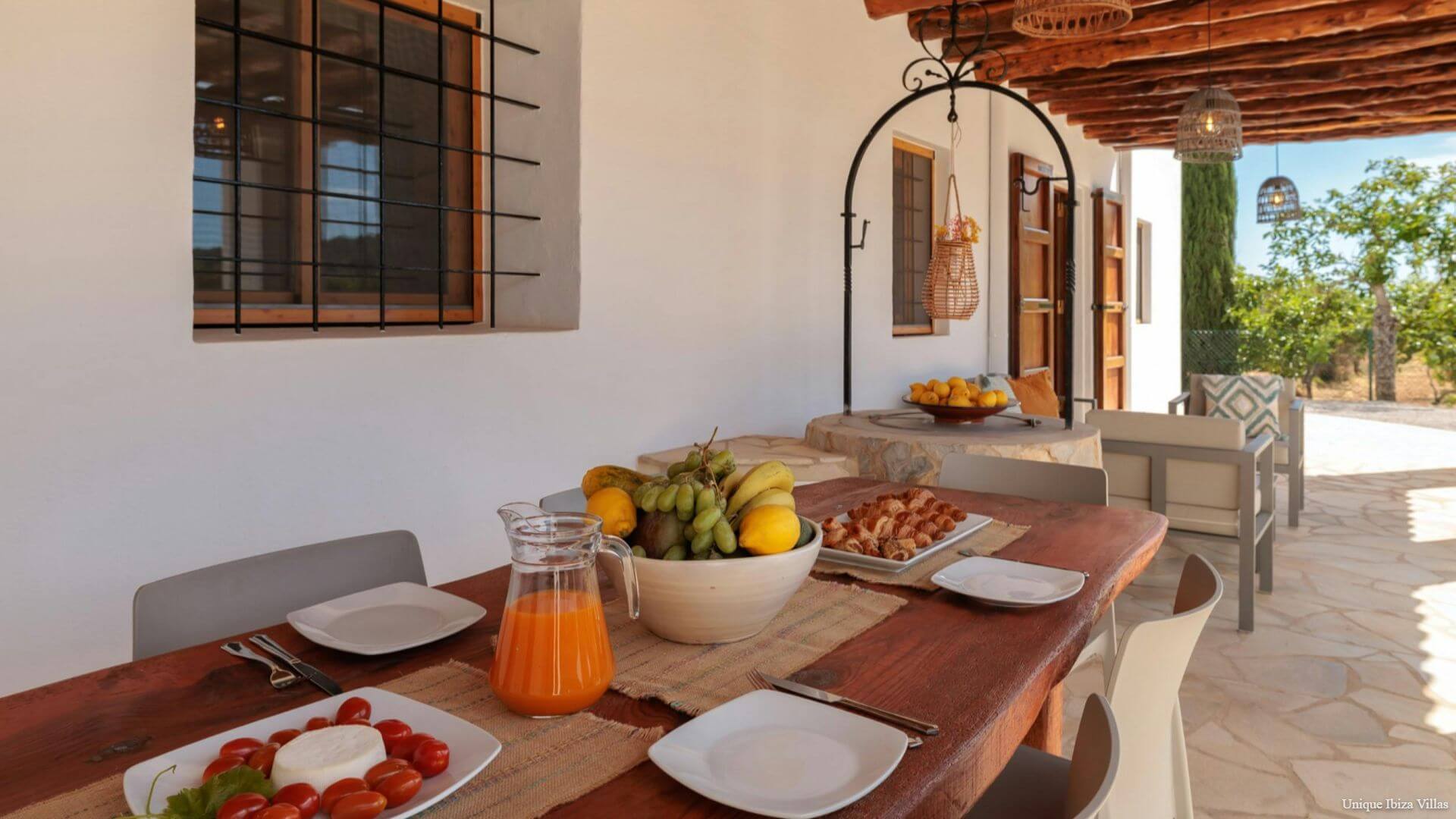  - VILLA SA TARONGERADA - Cala Llonga - 3 Bedrooms