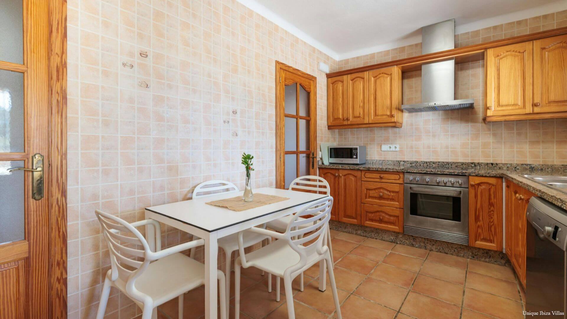  - VILLA SA TARONGERADA - Cala Llonga - 3 Bedrooms