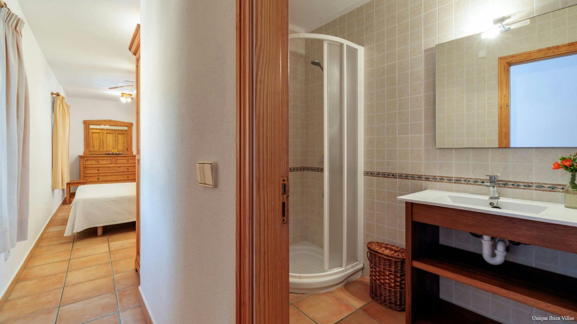  - VILLA SA TARONGERADA - Cala Llonga - 3 Bedrooms