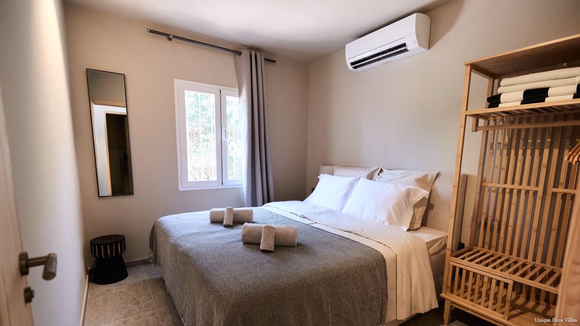 VILLA LILY - 3 Bedrooms - Santa Eulalia/Cala Llonga