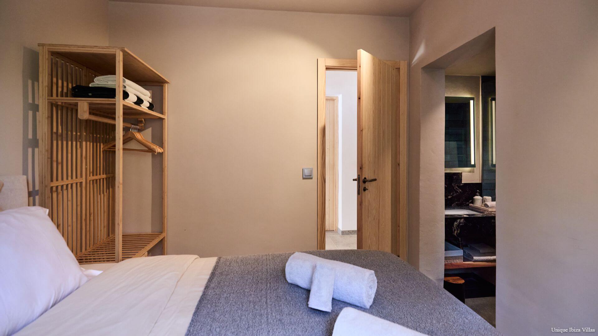 VILLA LILY - 3 Bedrooms - Santa Eulalia/Cala Llonga