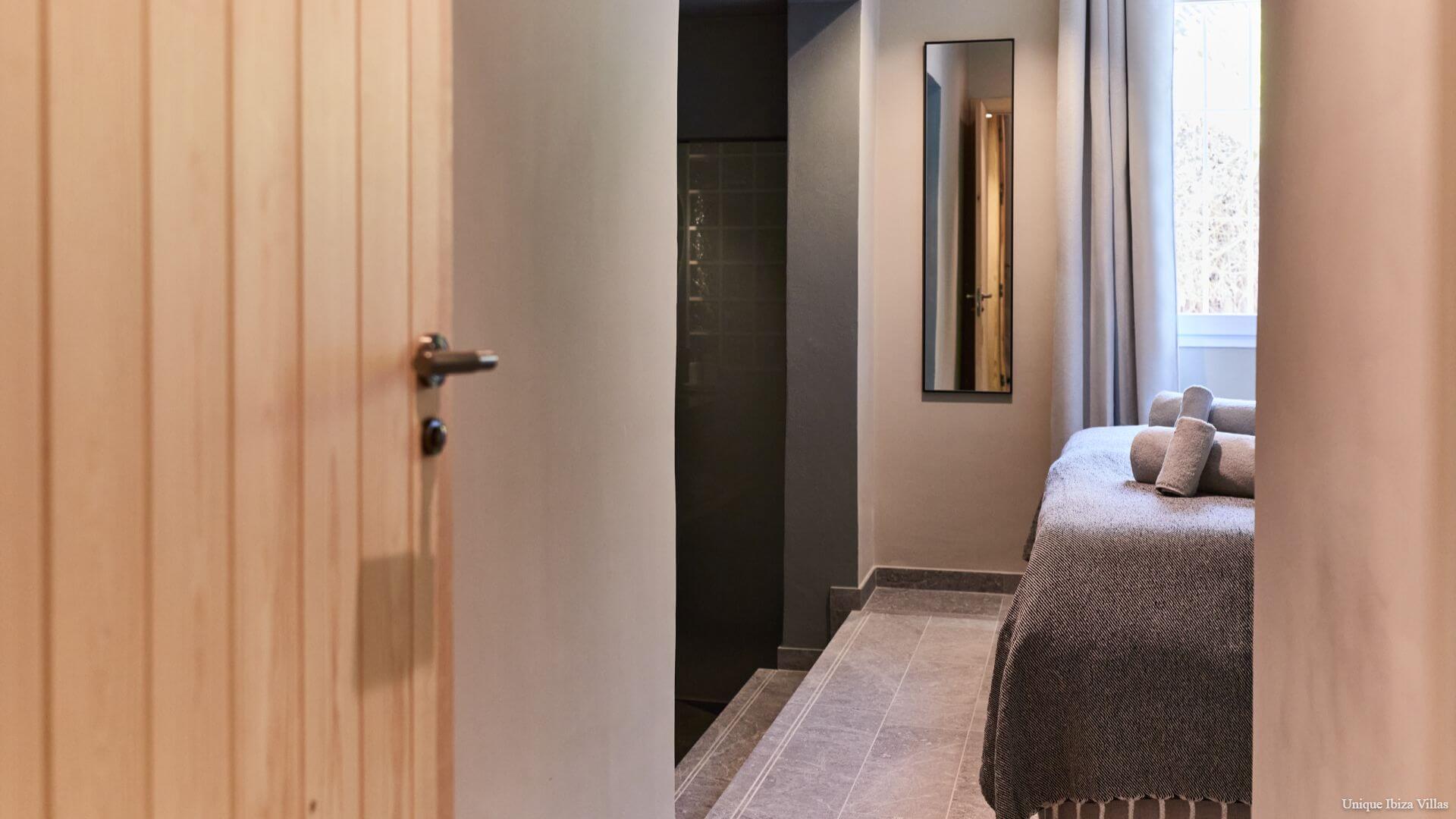 VILLA LILY - 3 Bedrooms - Santa Eulalia/Cala Llonga