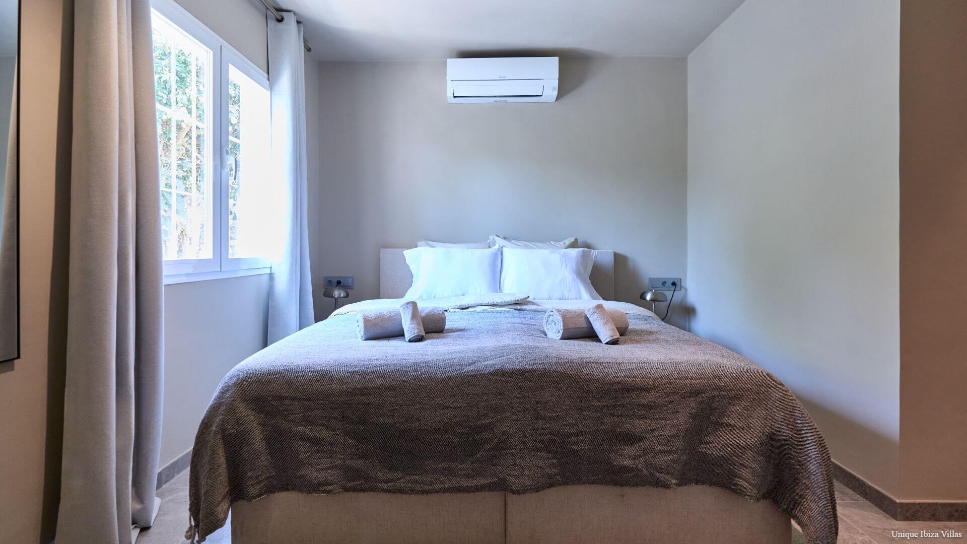 VILLA LILY - 3 Bedrooms - Santa Eulalia/Cala Llonga