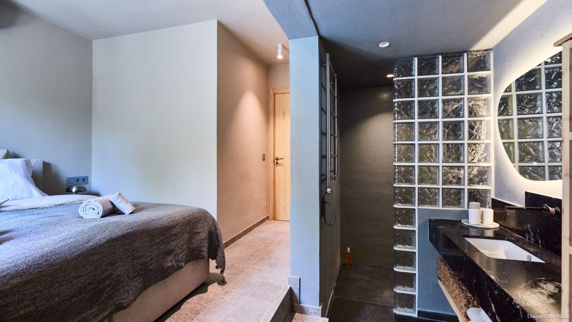 VILLA LILY - 3 Bedrooms - Santa Eulalia/Cala Llonga