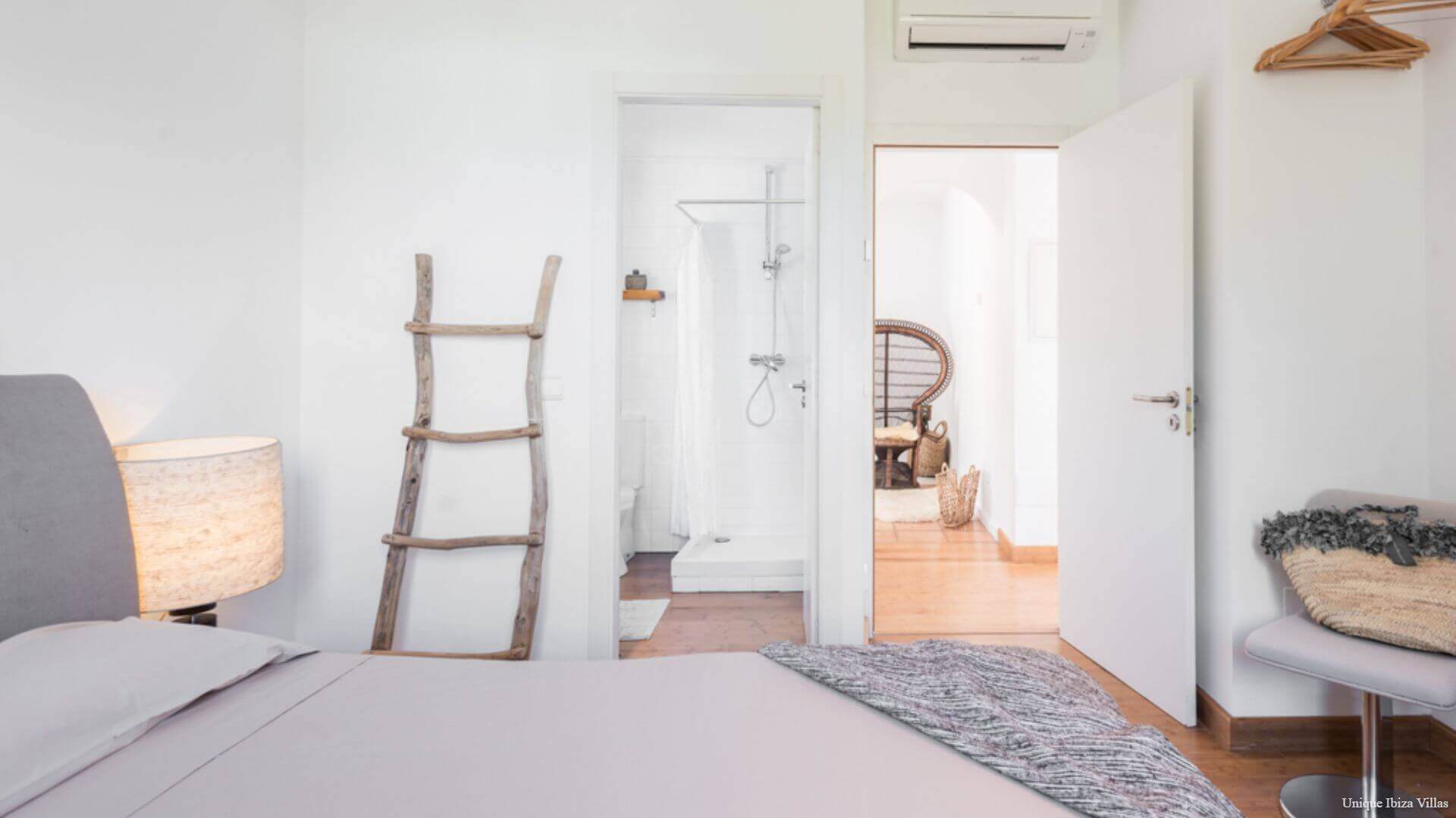 CASA DEL MAR - 4 Bedrooms / Na Xamena/Puerto San Miguel