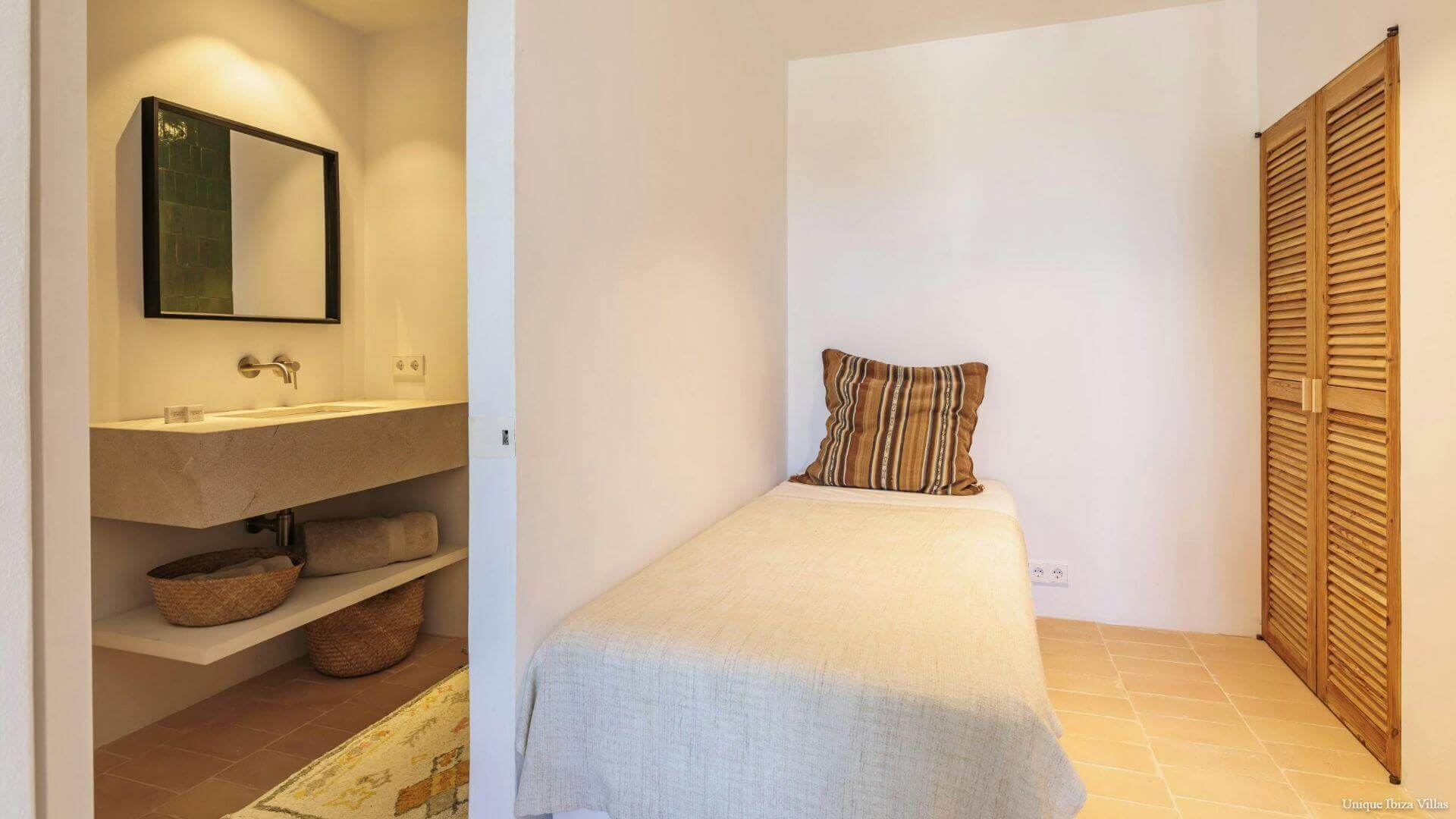 CASA PINS - 3 Bedrooms - Cala Conta(Compte)/Cala Bassa