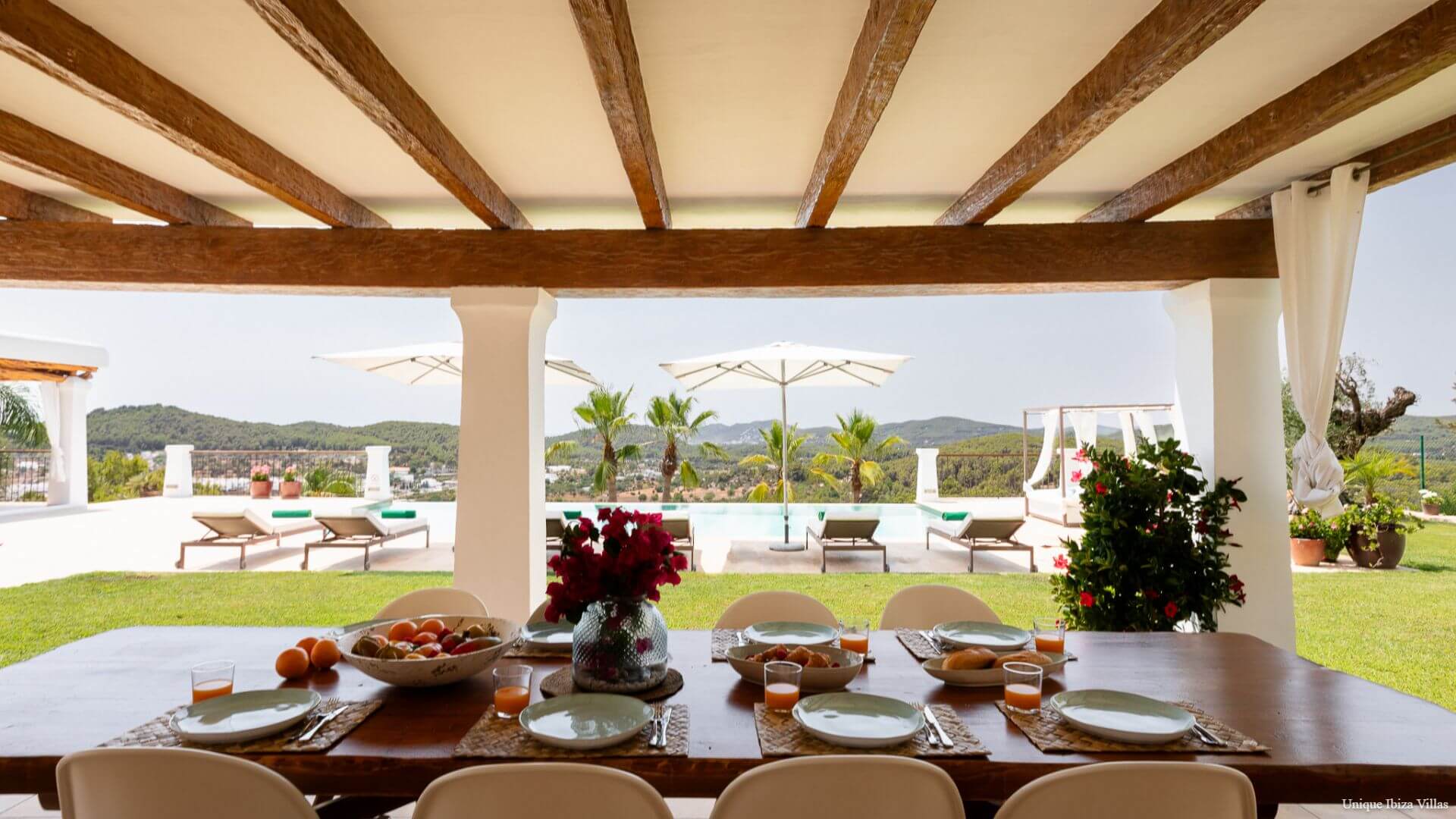  - VILLA CAN LLOSAS DE DALT - 4 Bedrooms - Near San Carlos village & Las Dalias