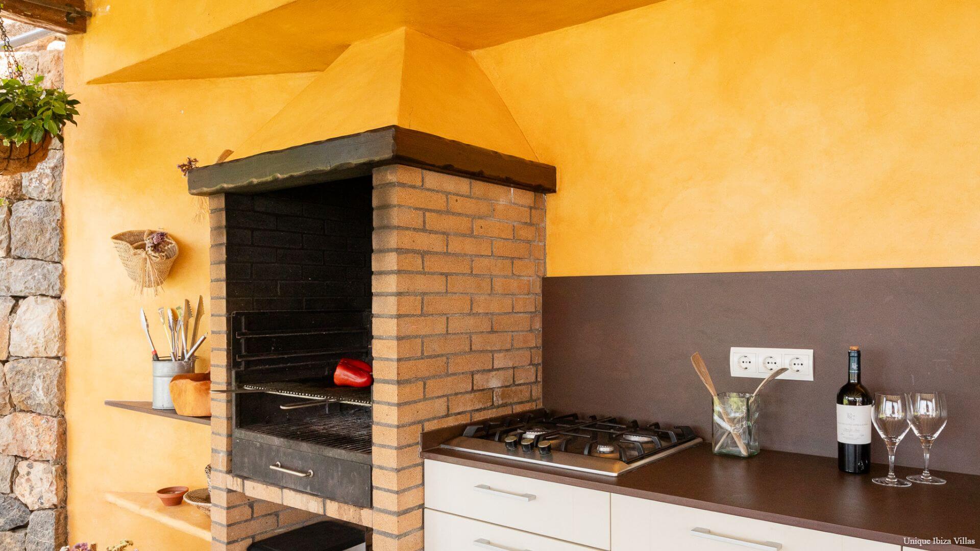  - VILLA CAN LLOSAS DE DALT - 4 Bedrooms - Near San Carlos village & Las Dalias