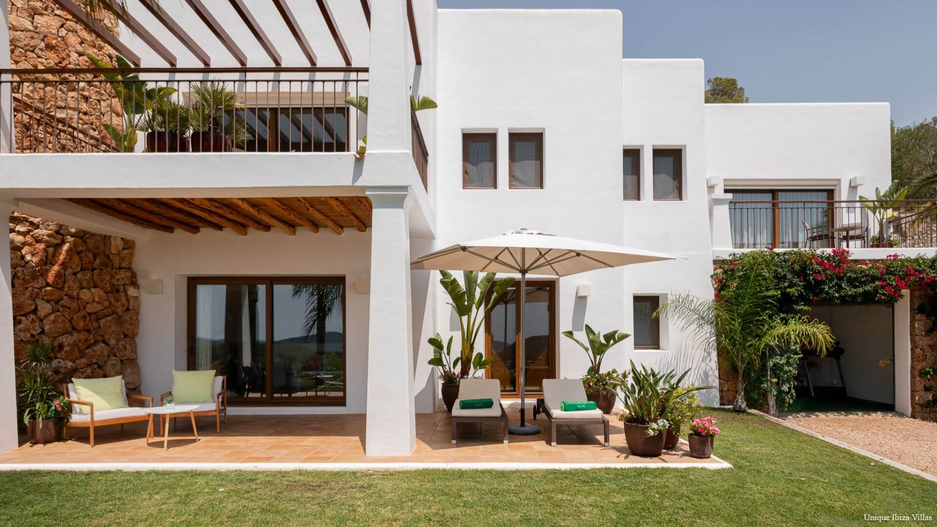  - VILLA CAN LLOSAS DE DALT - 4 Bedrooms - Near San Carlos village & Las Dalias