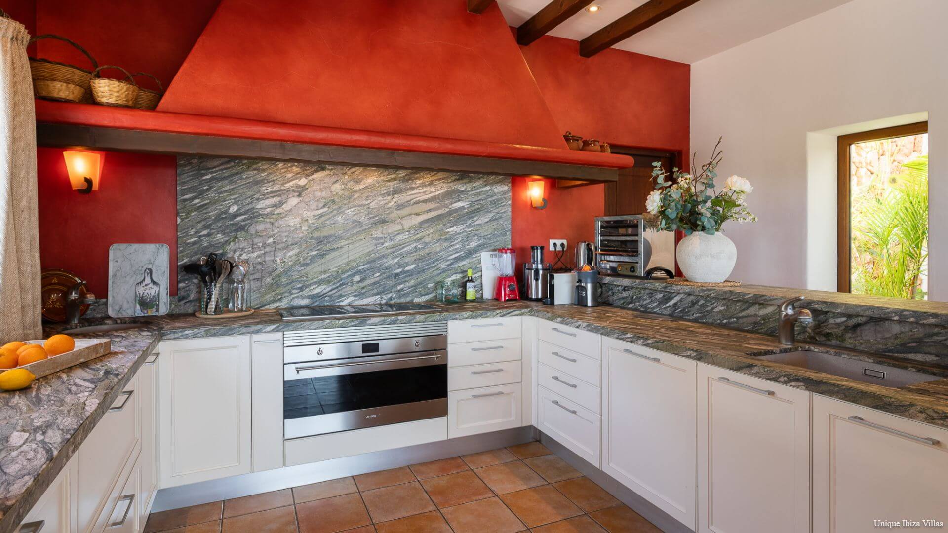  - VILLA CAN LLOSAS DE DALT - 4 Bedrooms - Near San Carlos village & Las Dalias