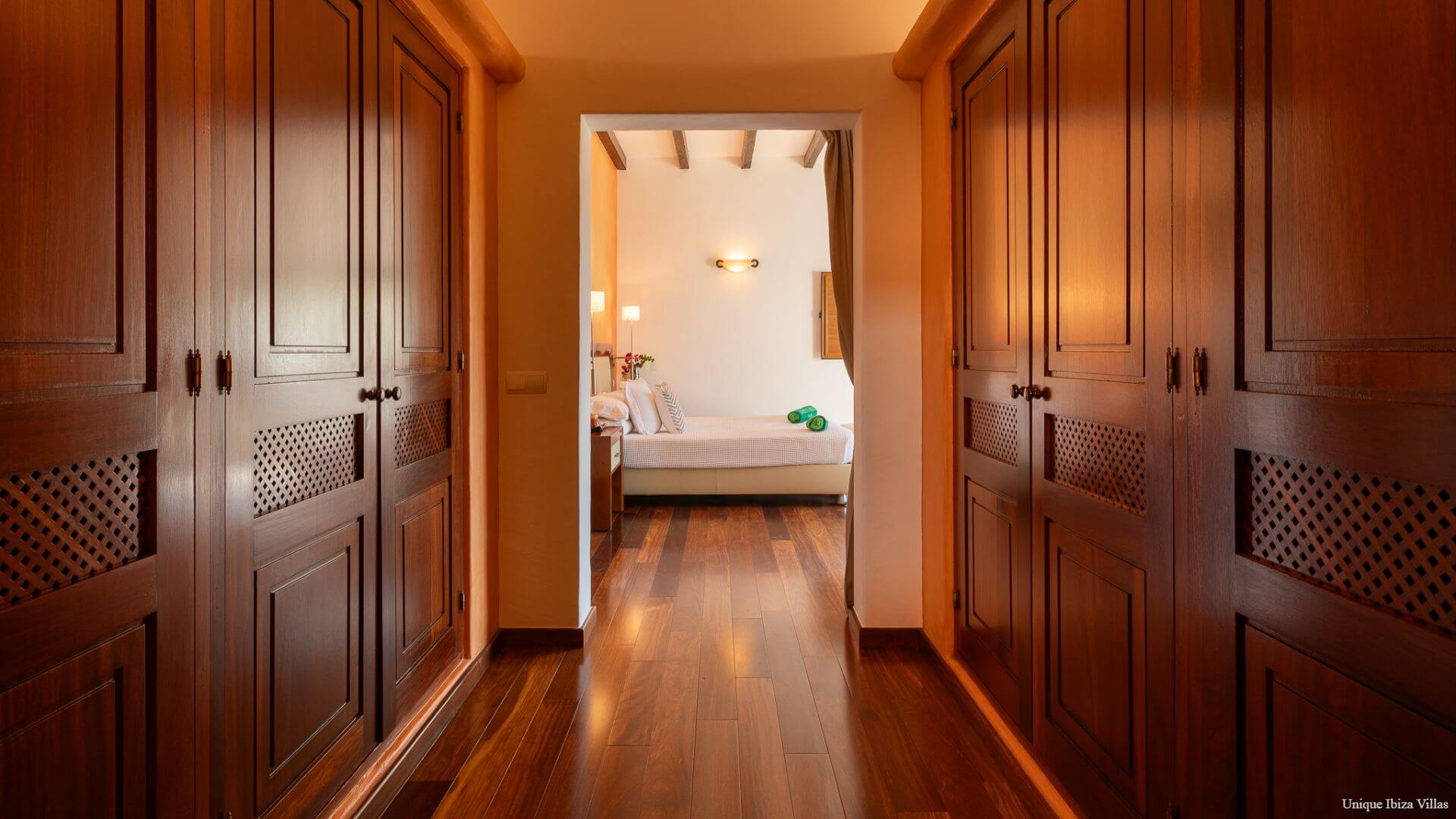  - VILLA CAN LLOSAS DE DALT - 4 Bedrooms - Near San Carlos village & Las Dalias