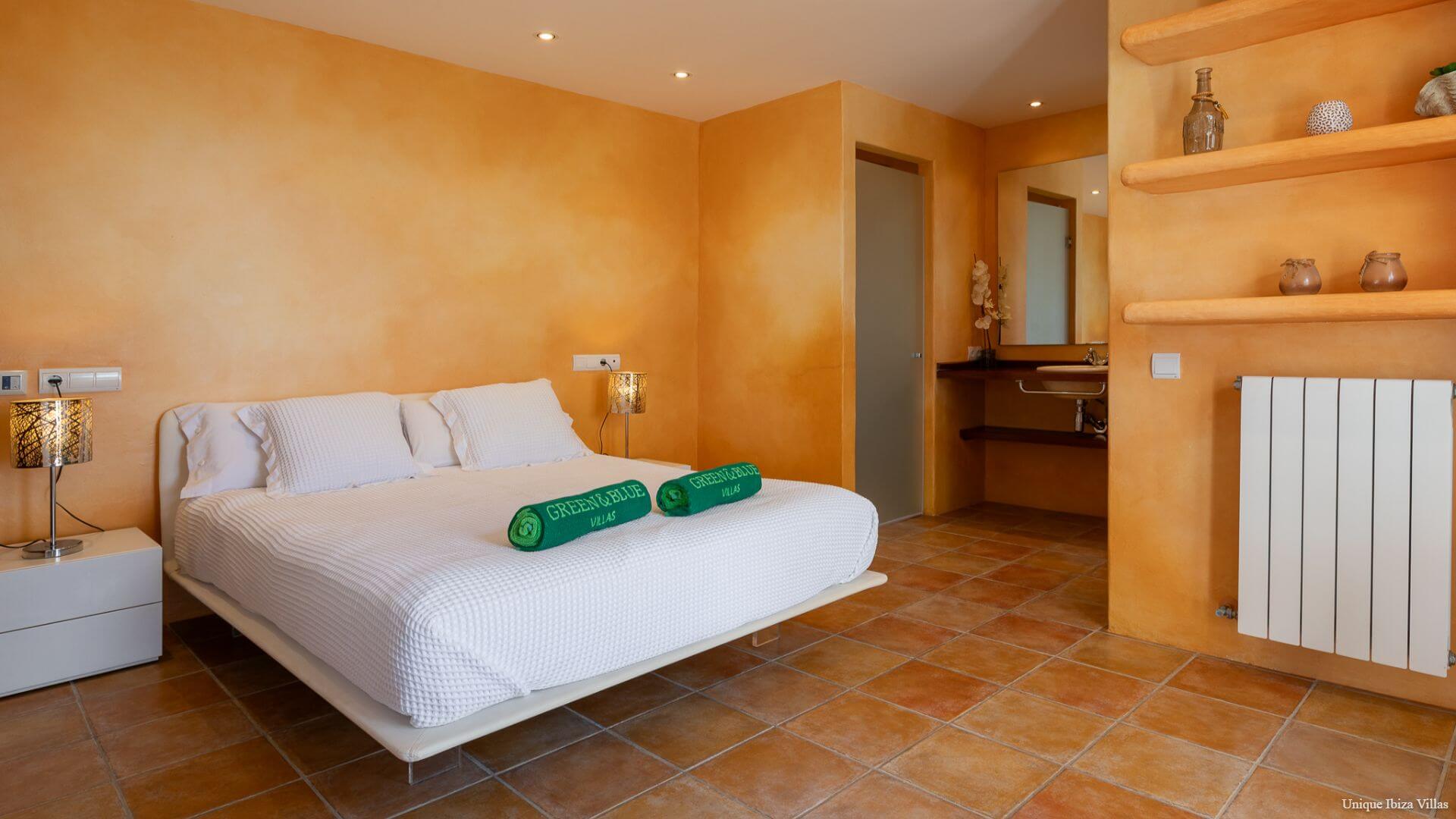  - VILLA CAN LLOSAS DE DALT - 4 Bedrooms - Near San Carlos village & Las Dalias