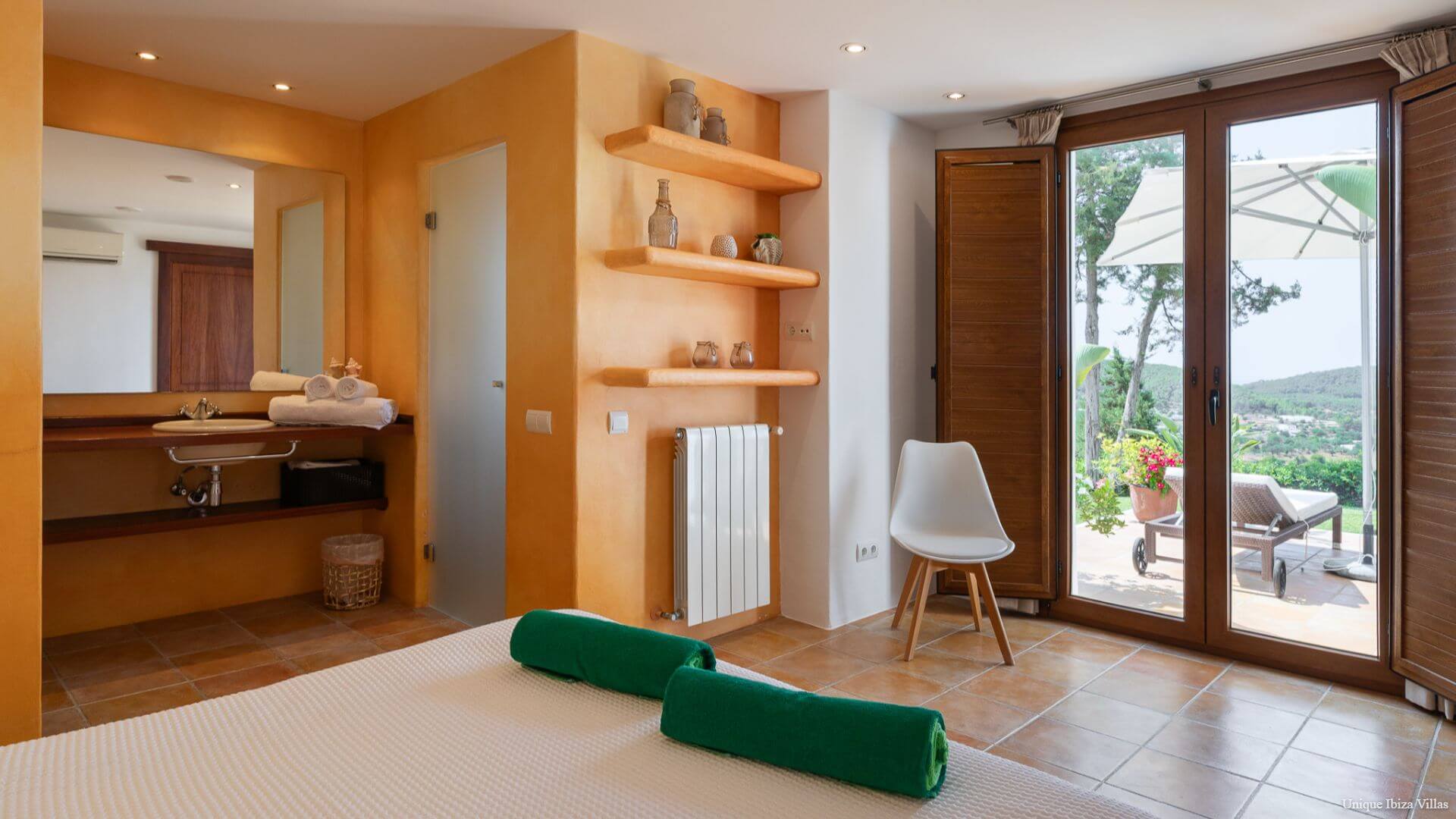  - VILLA CAN LLOSAS DE DALT - 4 Bedrooms - Near San Carlos village & Las Dalias