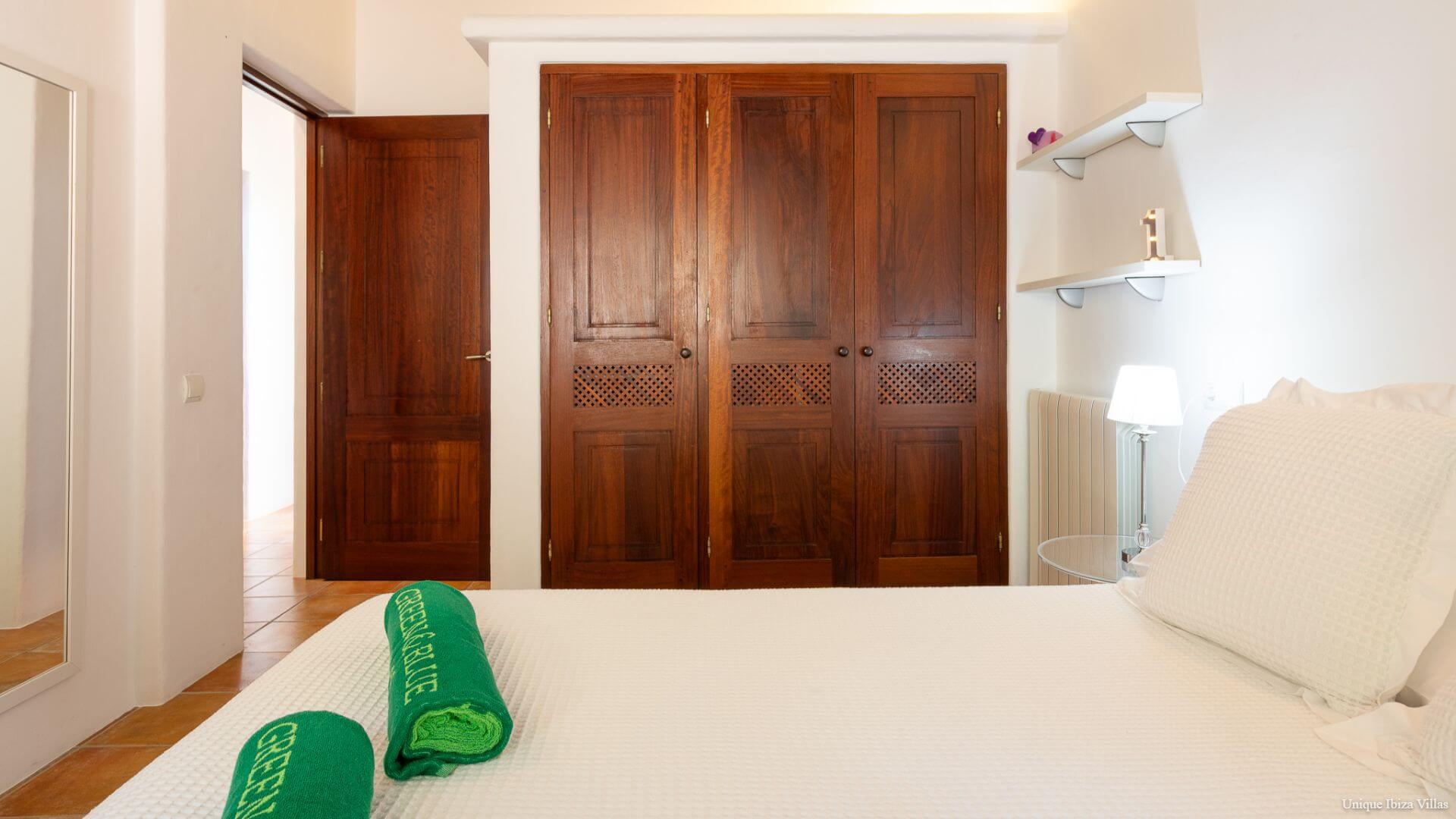  - VILLA CAN LLOSAS DE DALT - 4 Bedrooms - Near San Carlos village & Las Dalias