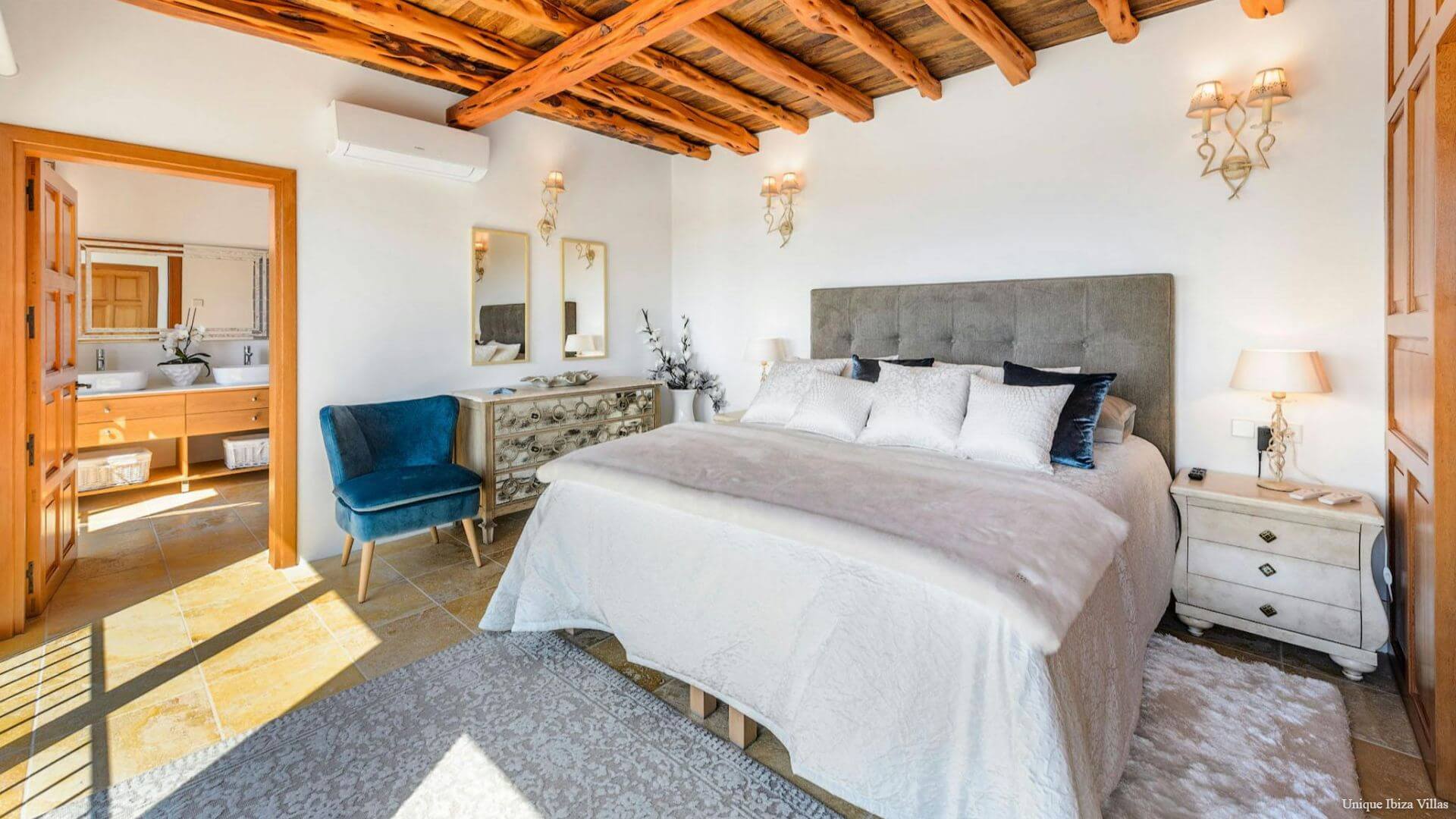  - VILLA CAN PRATS - 4+ Bedrooms - Santa Eulalia 