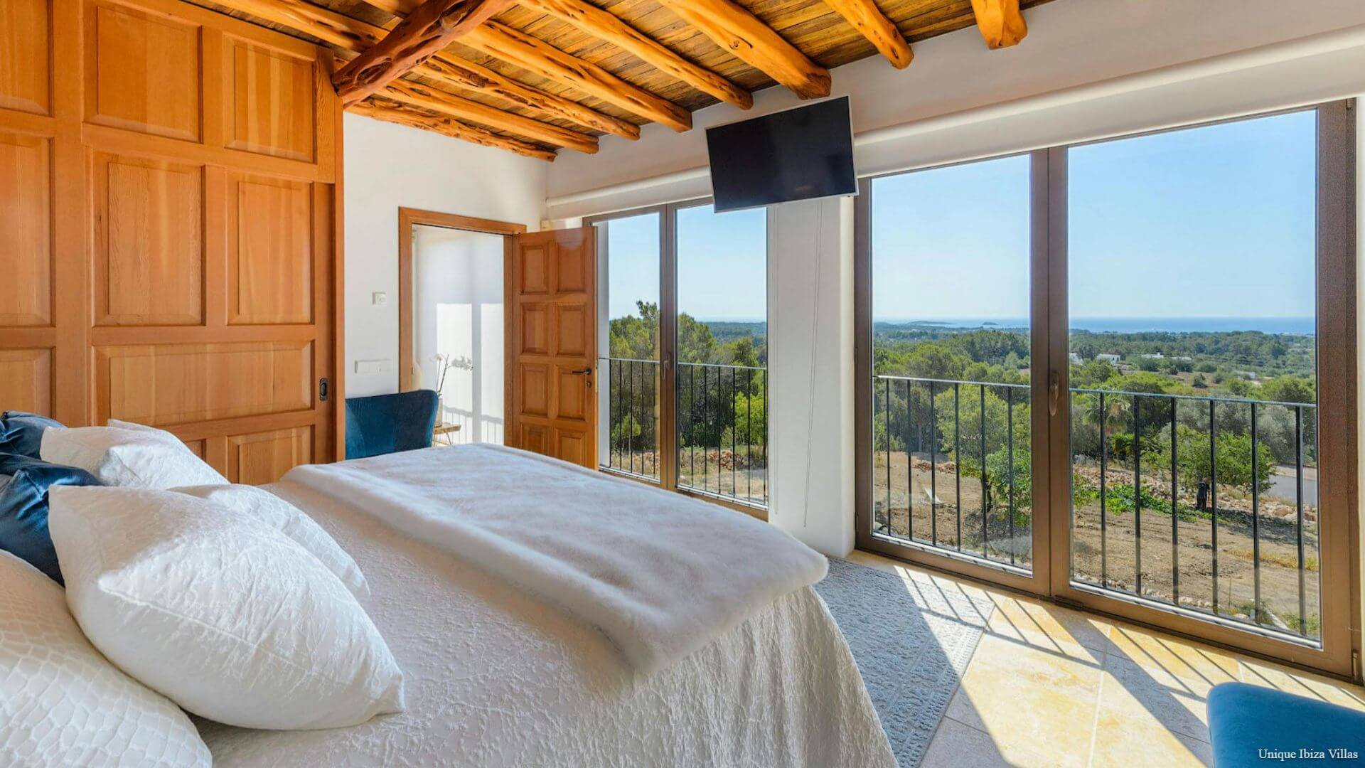  - VILLA CAN PRATS - 4+ Bedrooms - Santa Eulalia 