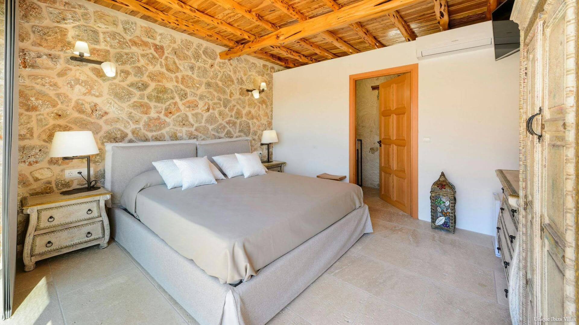  - VILLA CAN PRATS - 4+ Bedrooms - Santa Eulalia 