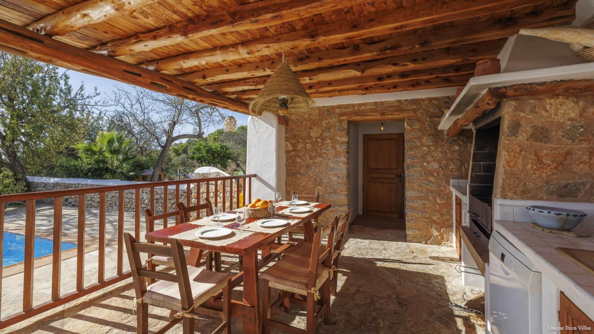 ES REPOS VELL - 4 Bedrooms - San Carlos/Sant Carles