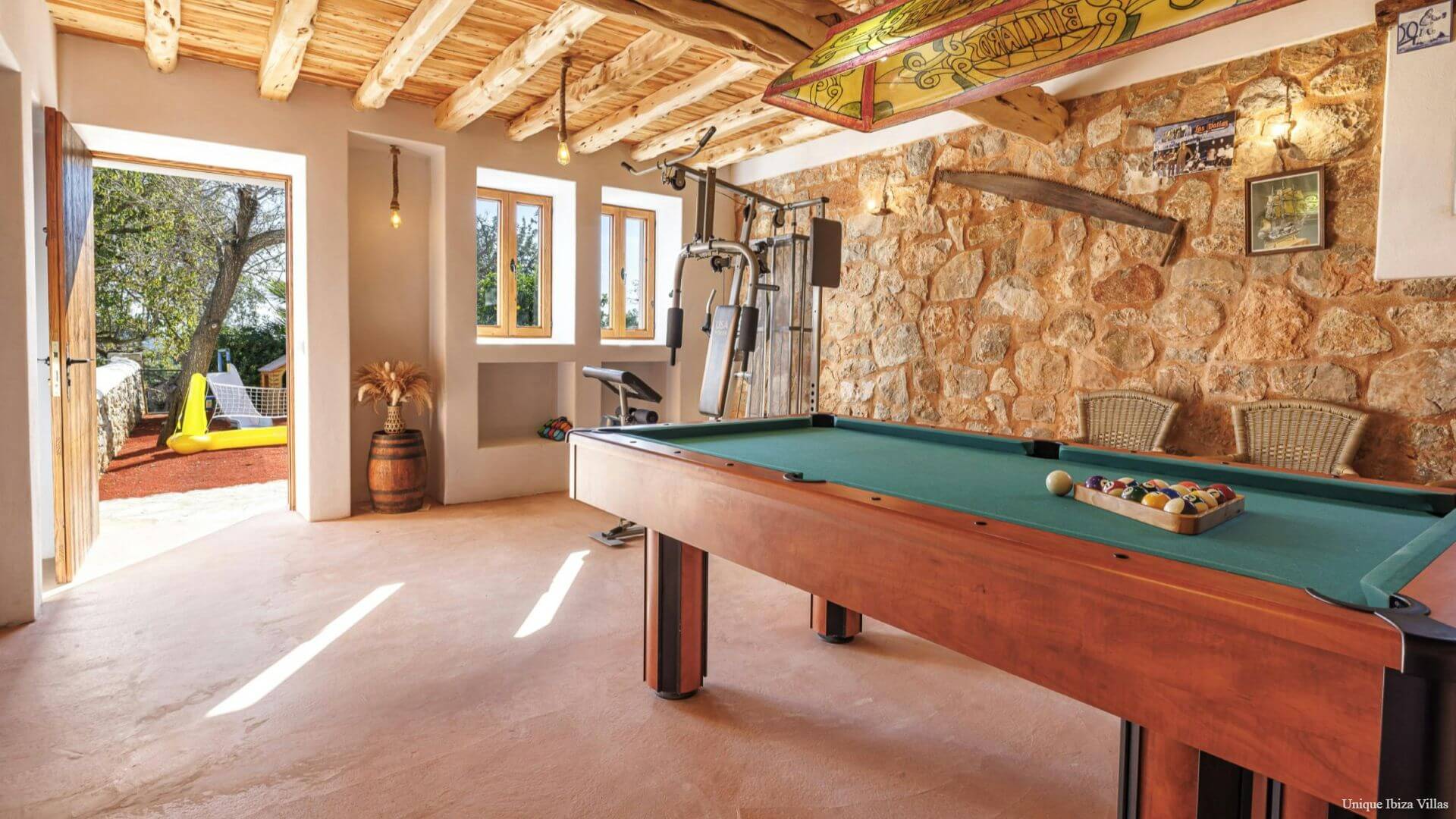 ES REPOS VELL - 4 Bedrooms - San Carlos/Sant Carles