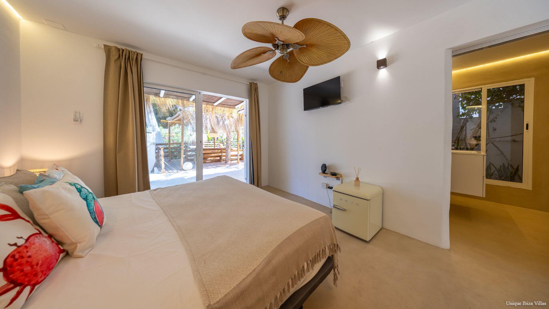  - VILLA AGATA IBIZA - 3 Bedrooms - Roca Llisa/Cala Llonga 