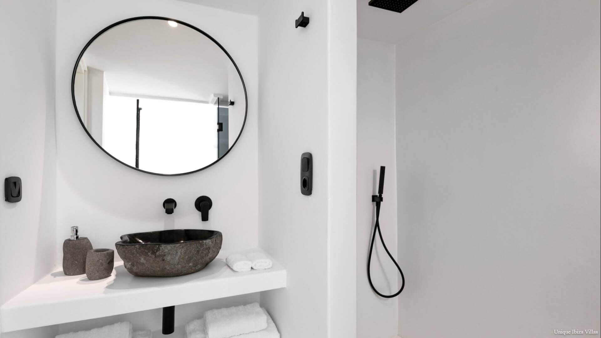  - VILLA BLACK DIAMOND II - Mykonos - Agios Lazarus - 6 Bedrooms