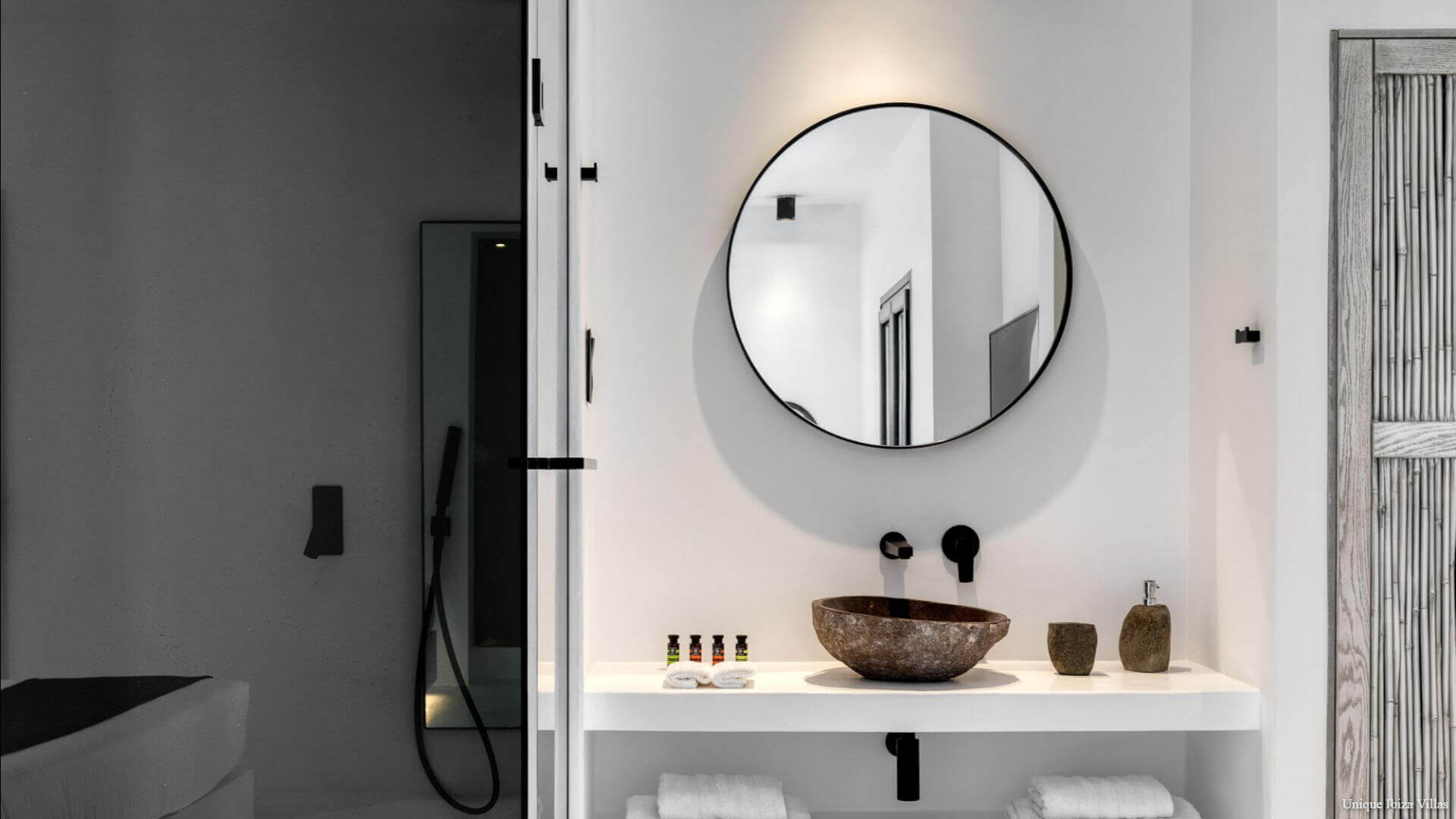  - VILLA BLACK DIAMOND II - Mykonos - Agios Lazarus - 6 Bedrooms