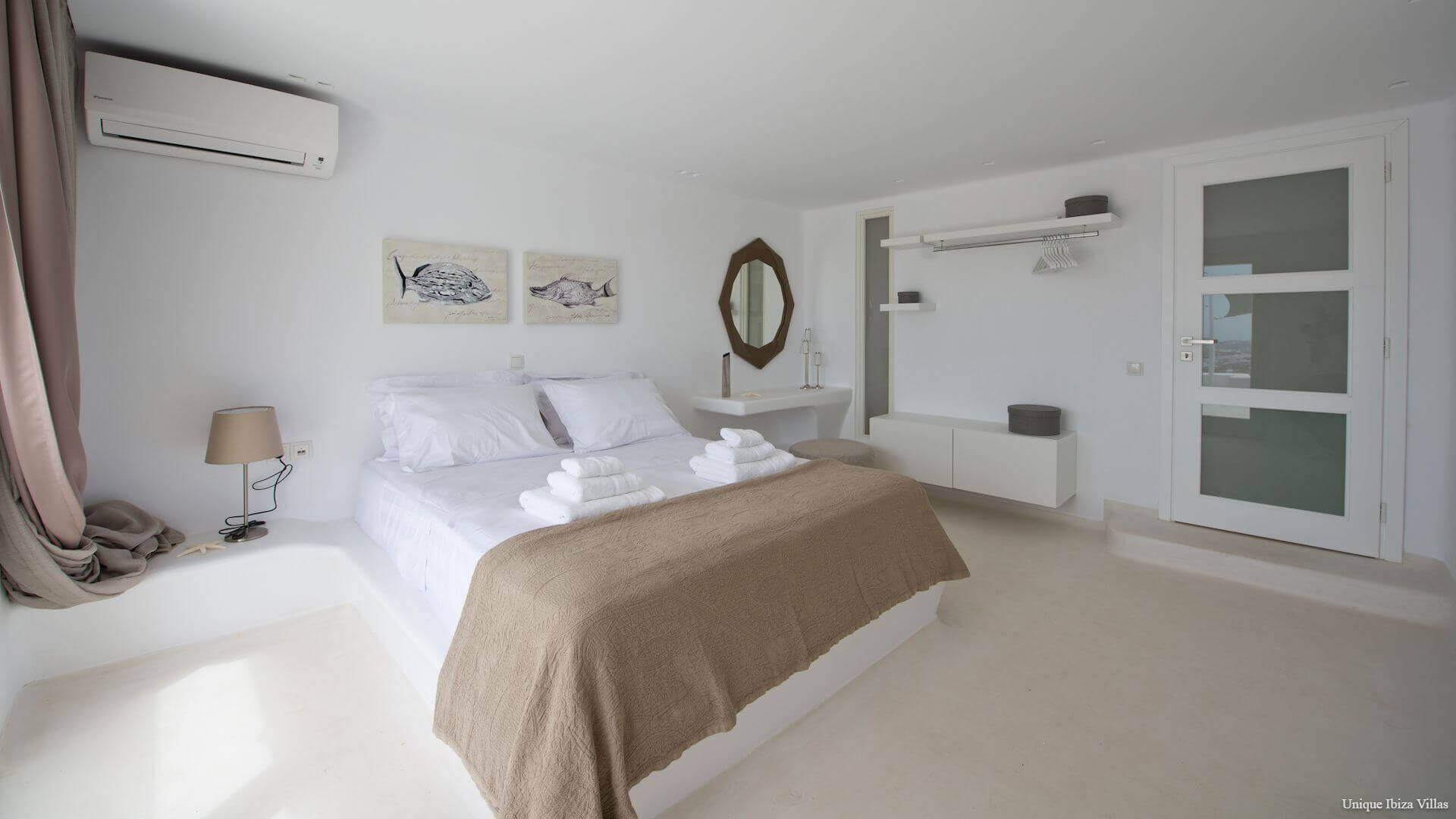  - SOFIA ESTATE MYKONOS - 17 Bedrooms - Agia Sofia Tourlos - Near Mykonos Town