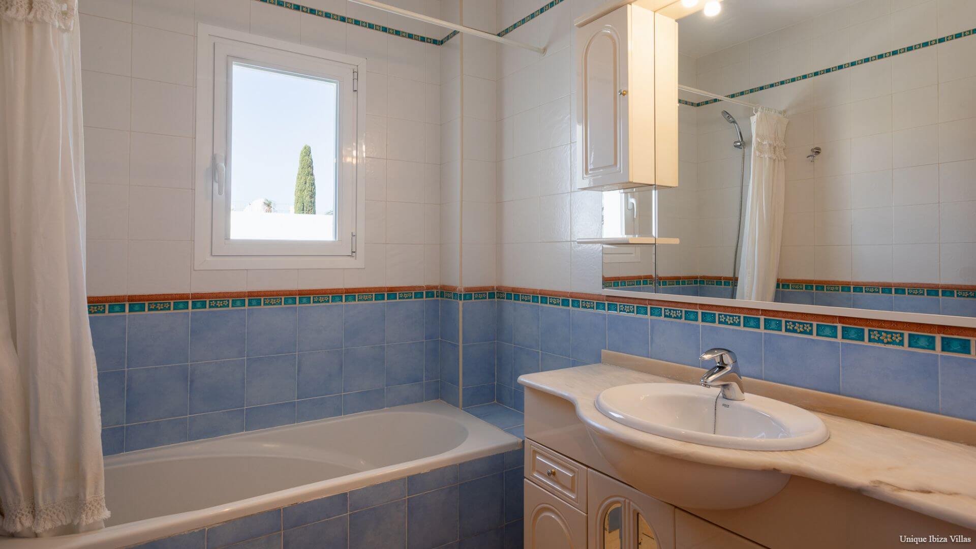  - VILLA LINA - Santa Gertrudis