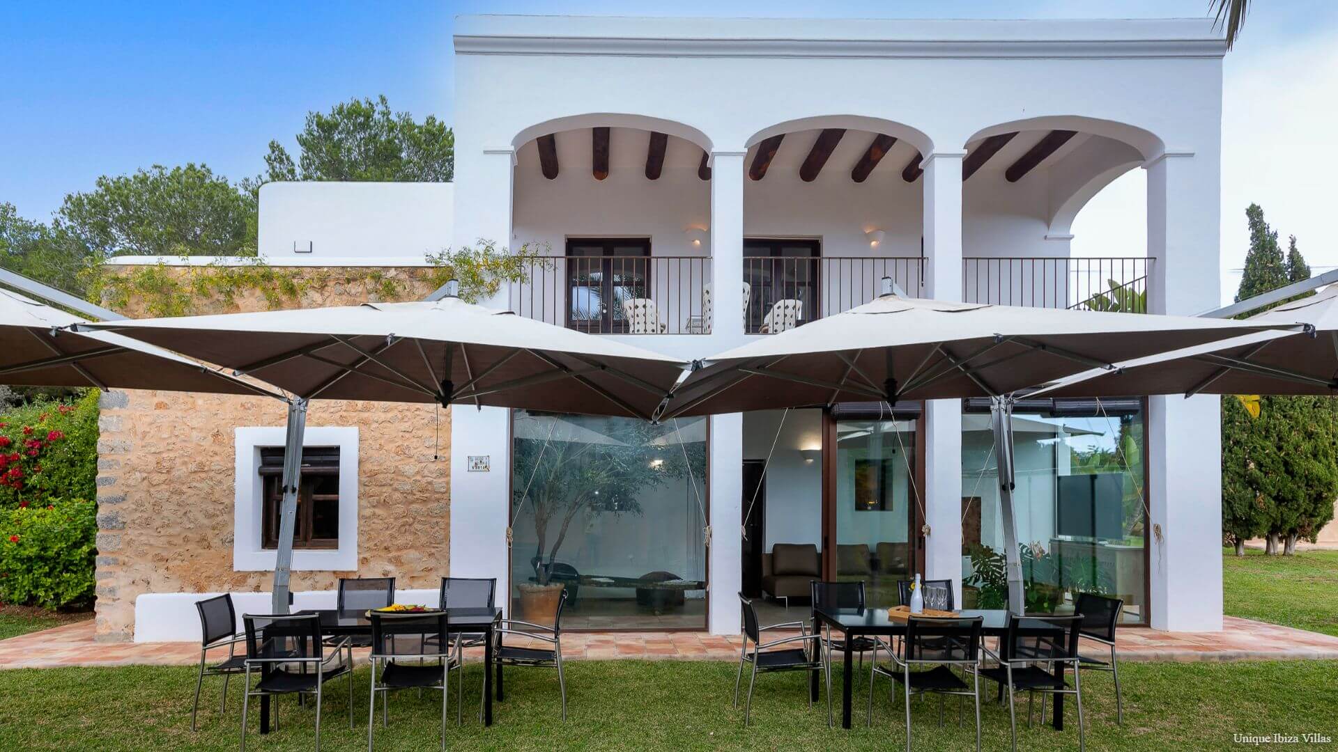  - VILLA CAN JONDAL - 6+ Bedrooms - Near Cala Jondal - Between Ibiza Town & San Jose/Sant Josep