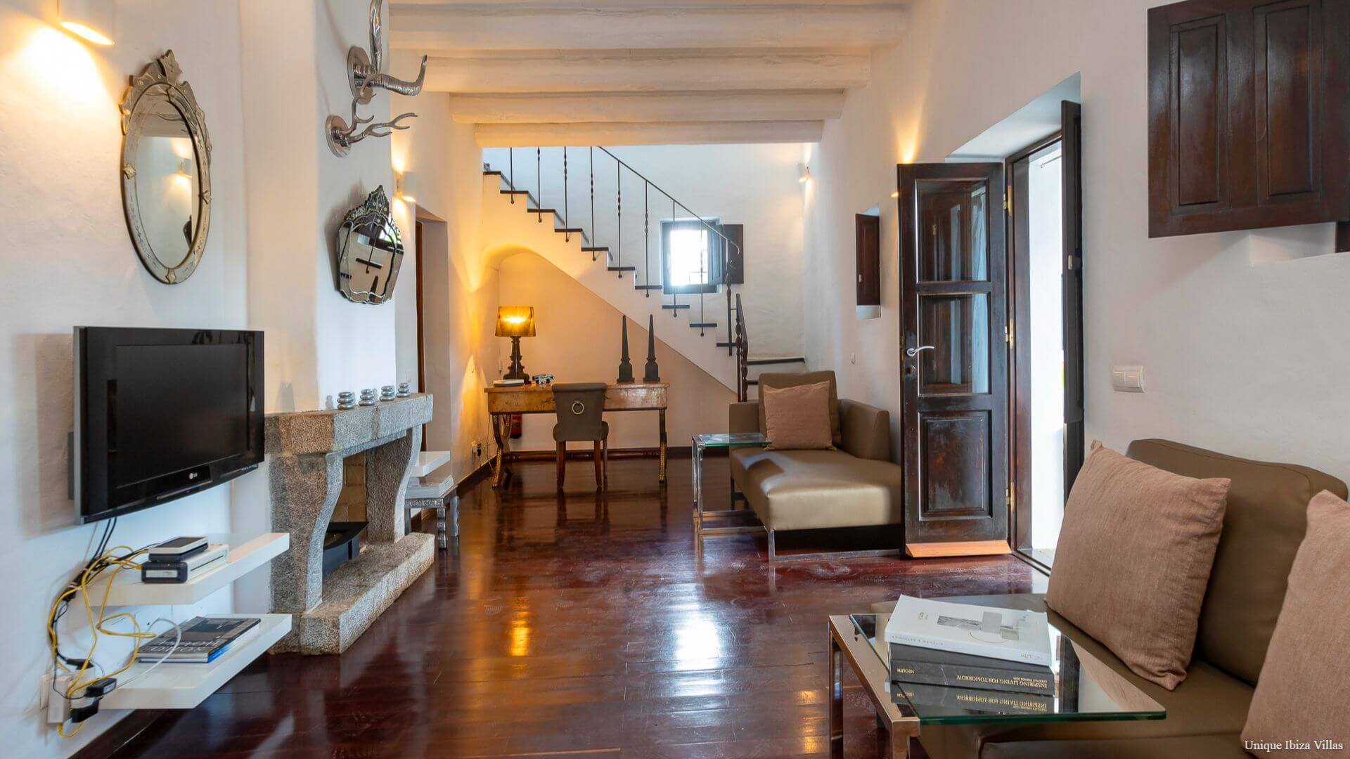  - VILLA CAN JONDAL - 6+ Bedrooms - Near Cala Jondal - Between Ibiza Town & San Jose/Sant Josep