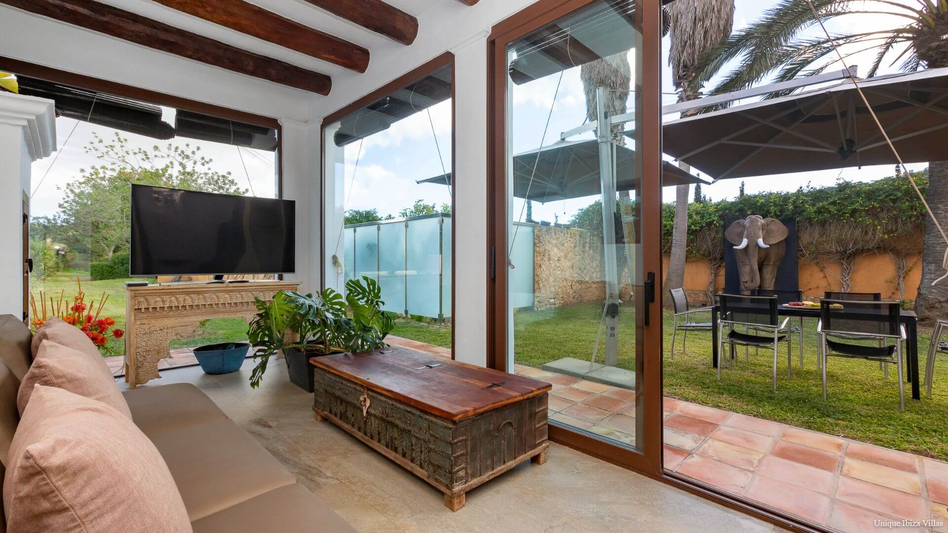  - VILLA CAN JONDAL - 6+ Bedrooms - Near Cala Jondal - Between Ibiza Town & San Jose/Sant Josep