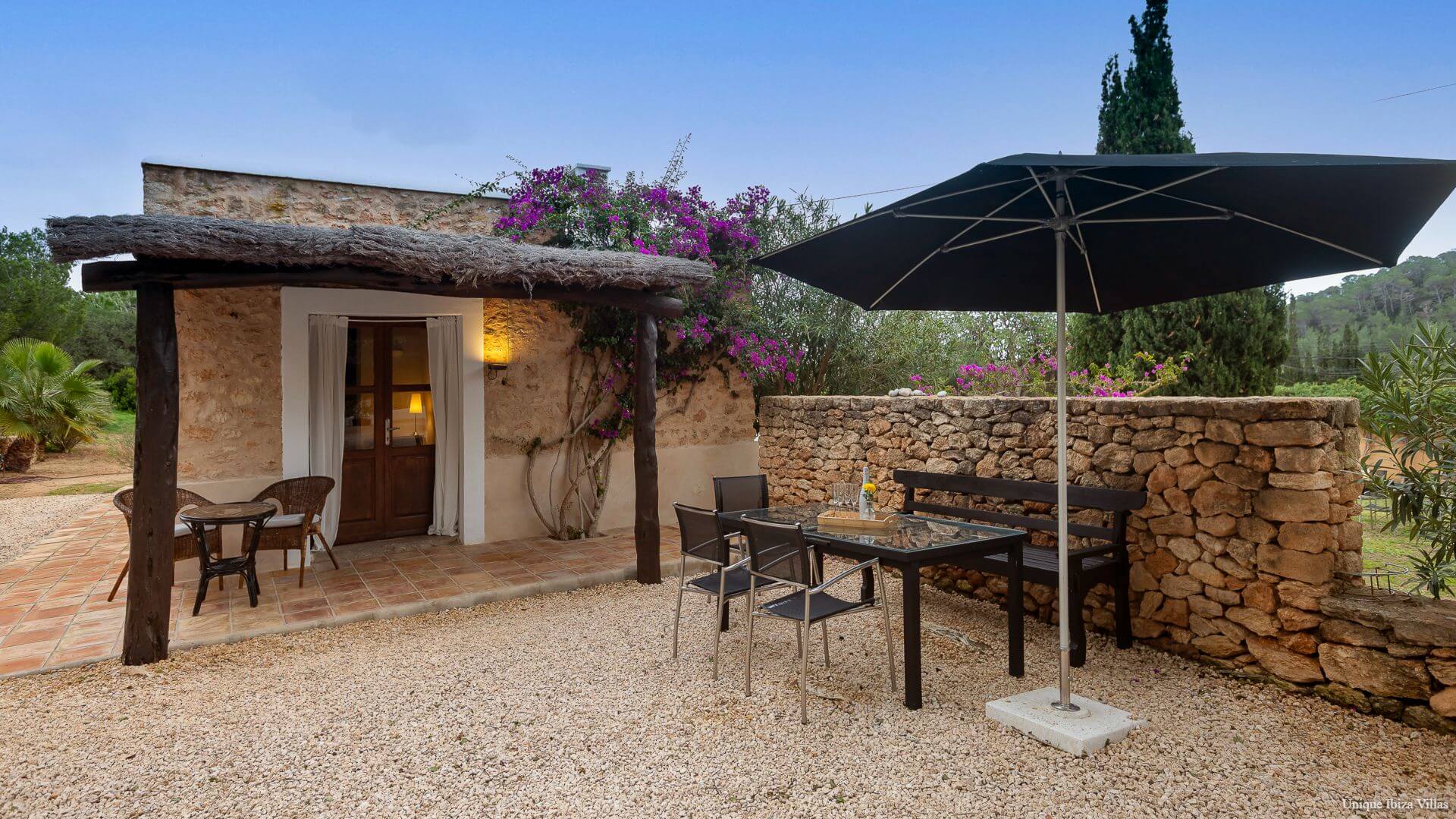  - VILLA CAN JONDAL - 6+ Bedrooms - Near Cala Jondal - Between Ibiza Town & San Jose/Sant Josep