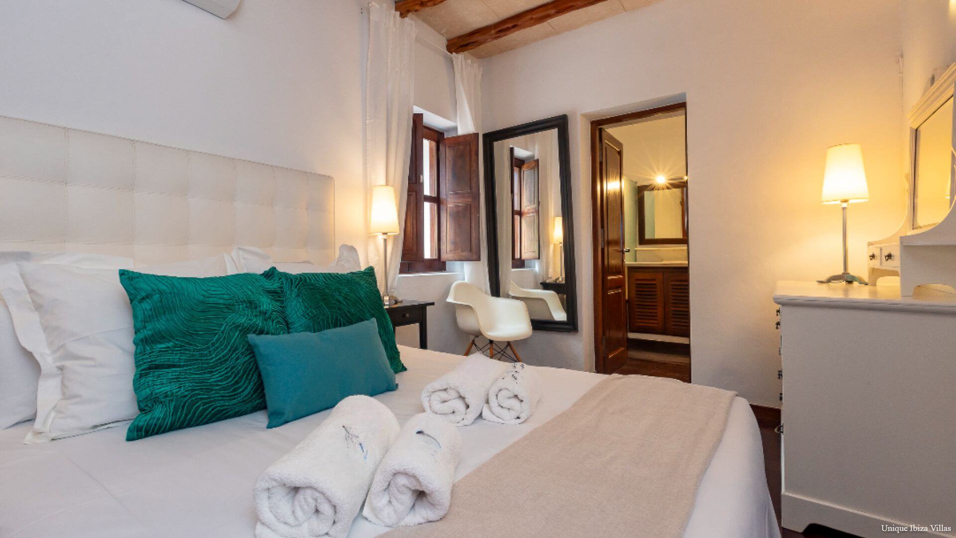  - VILLA CAN JONDAL - 6+ Bedrooms - Near Cala Jondal - Between Ibiza Town & San Jose/Sant Josep