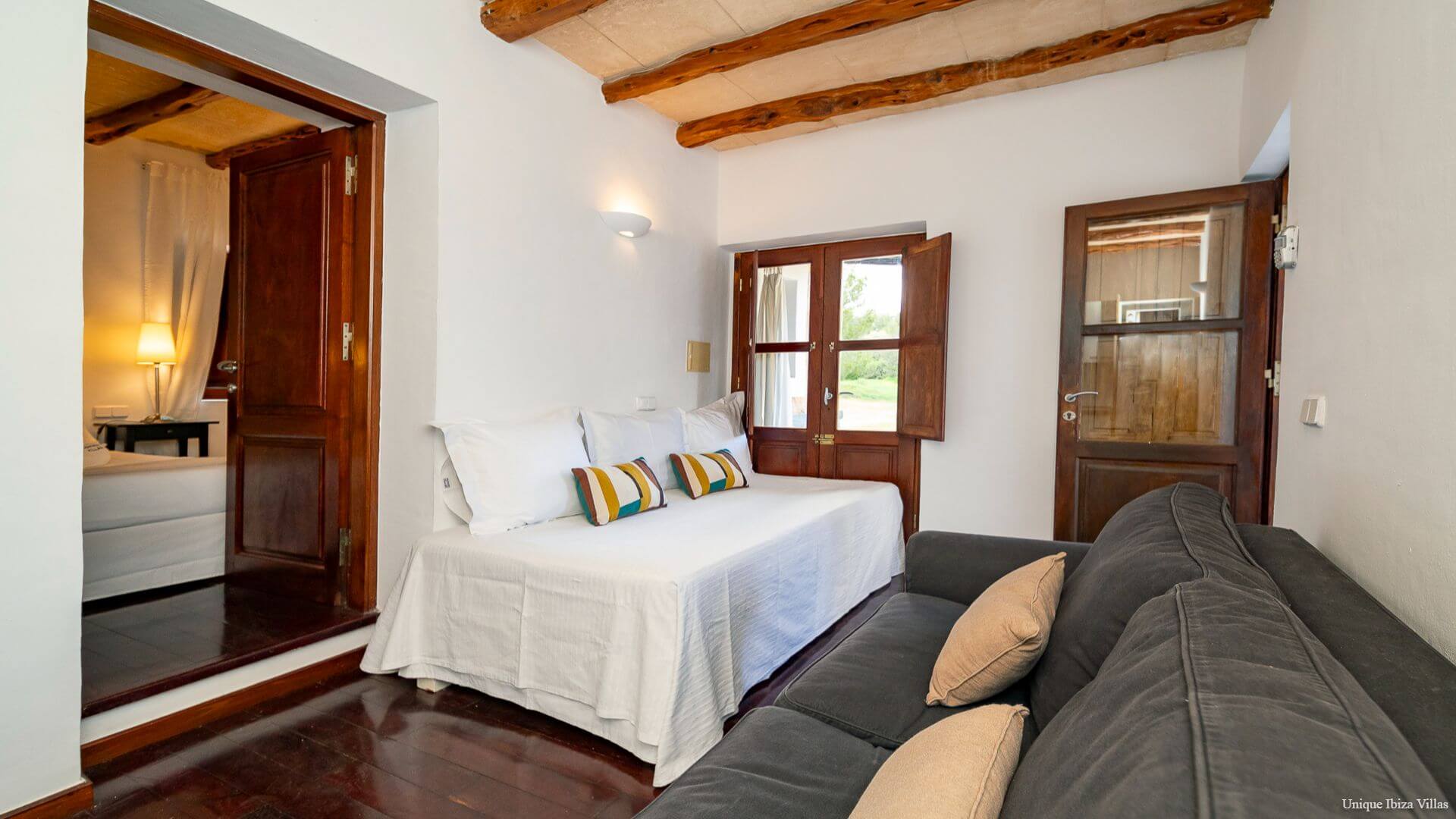  - VILLA CAN JONDAL - 6+ Bedrooms - Near Cala Jondal - Between Ibiza Town & San Jose/Sant Josep