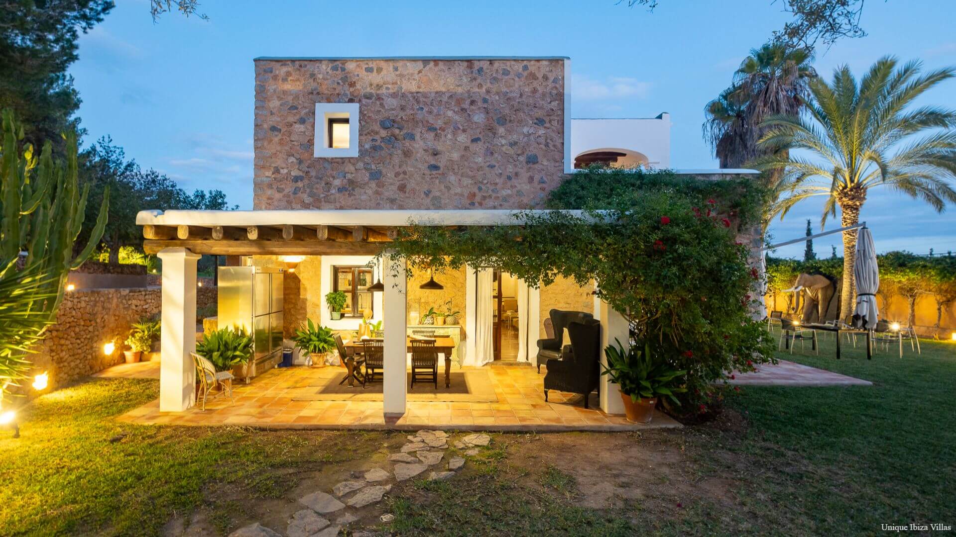  - VILLA CAN JONDAL - 6+ Bedrooms - Near Cala Jondal - Between Ibiza Town & San Jose/Sant Josep