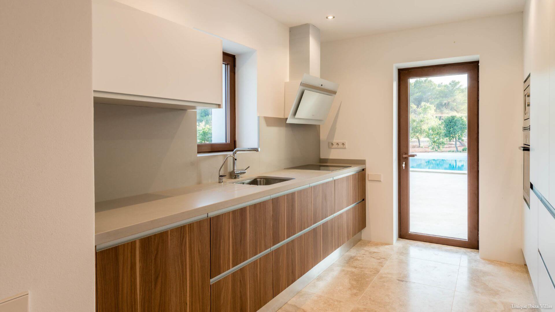  - VILLA DIVINA - 6 Bedrooms - San Lorenzo  