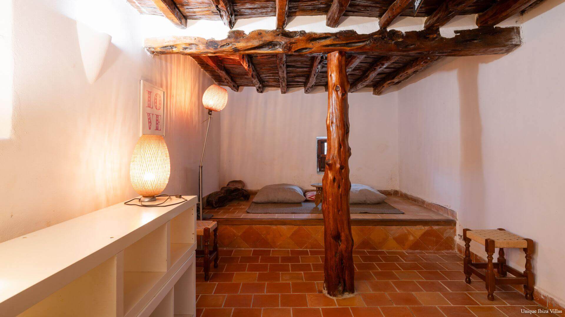 - VILLA CAN MARSCOCH - 4 Bedrooms - Near Ibiza Town 