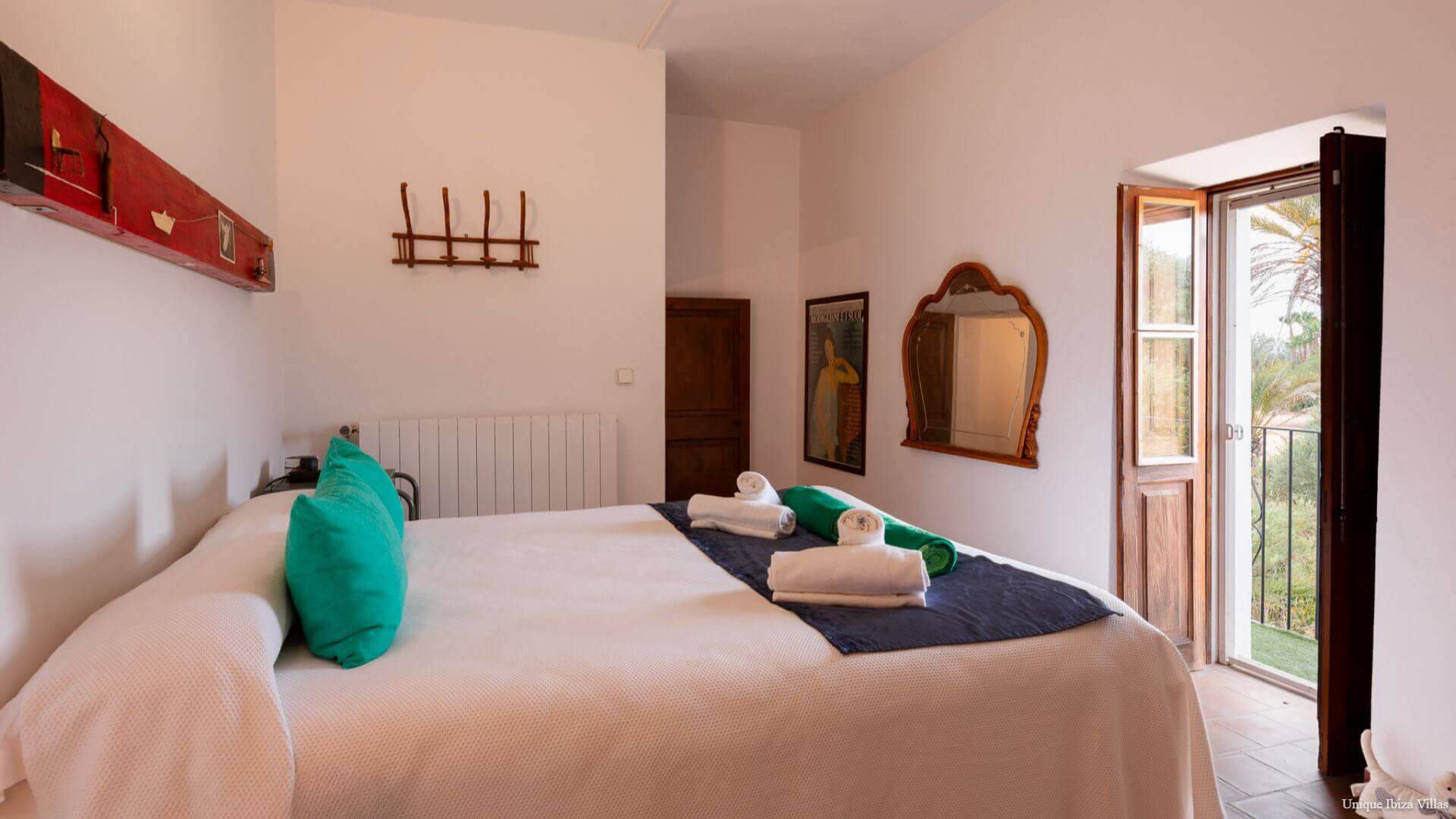  - VILLA CAN MARSCOCH - 4 Bedrooms - Near Ibiza Town 
