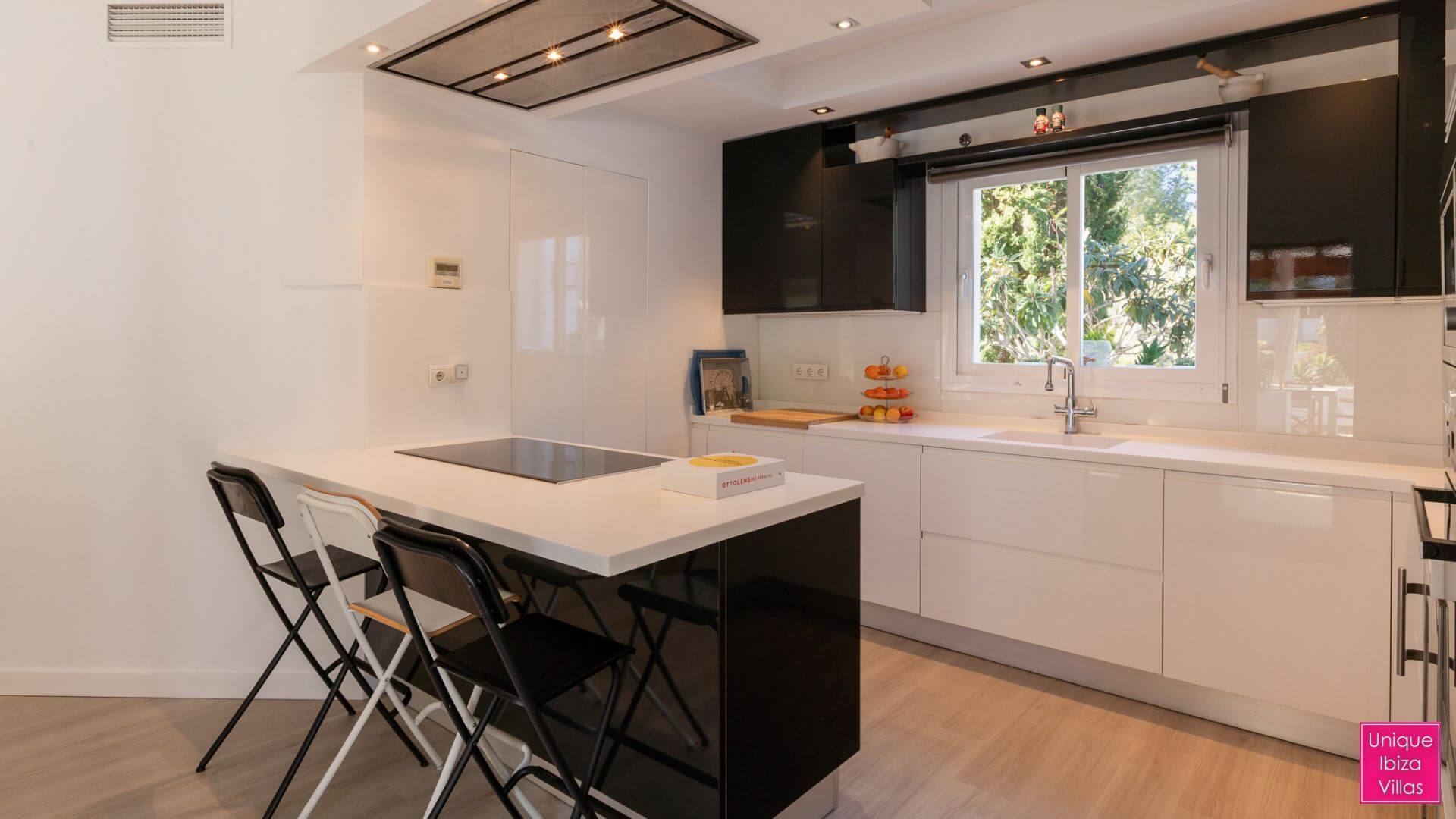  - VILLA BLANCA - 4 Bedrooms - Santa Eulalia
