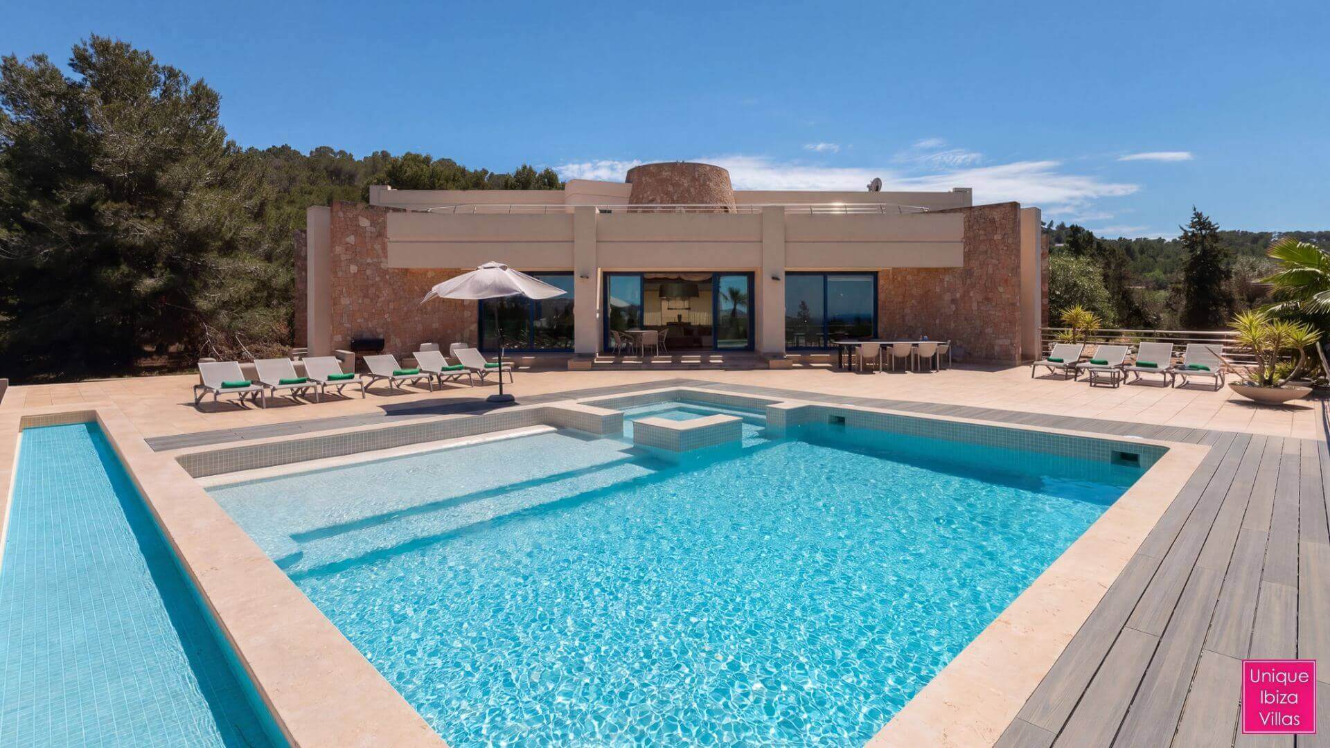  - VILLA PALAU - 3 Bedrooms - Near Cala de Bou & San Antonio