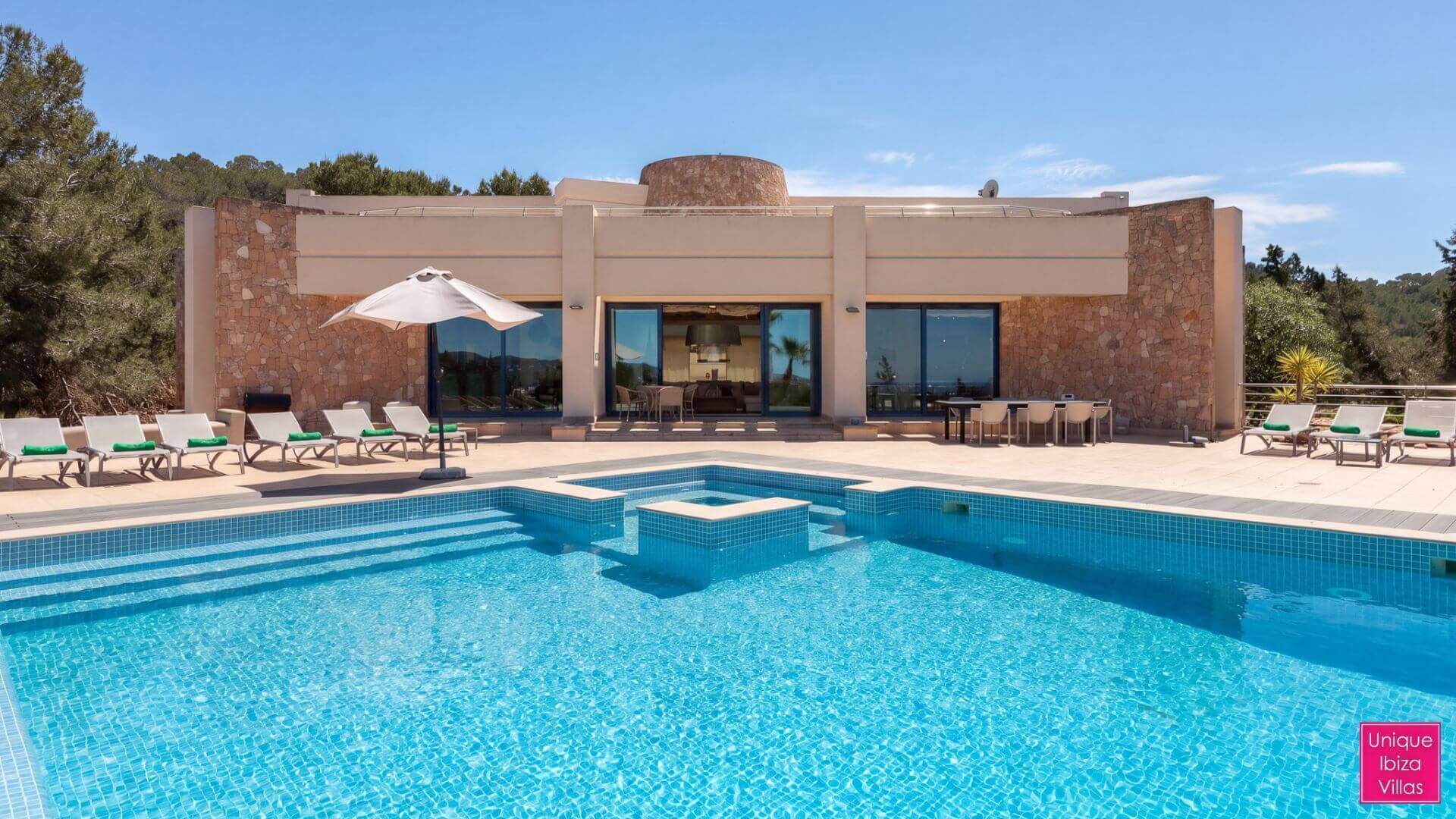  - VILLA PALAU - 3 Bedrooms - Near Cala de Bou & San Antonio