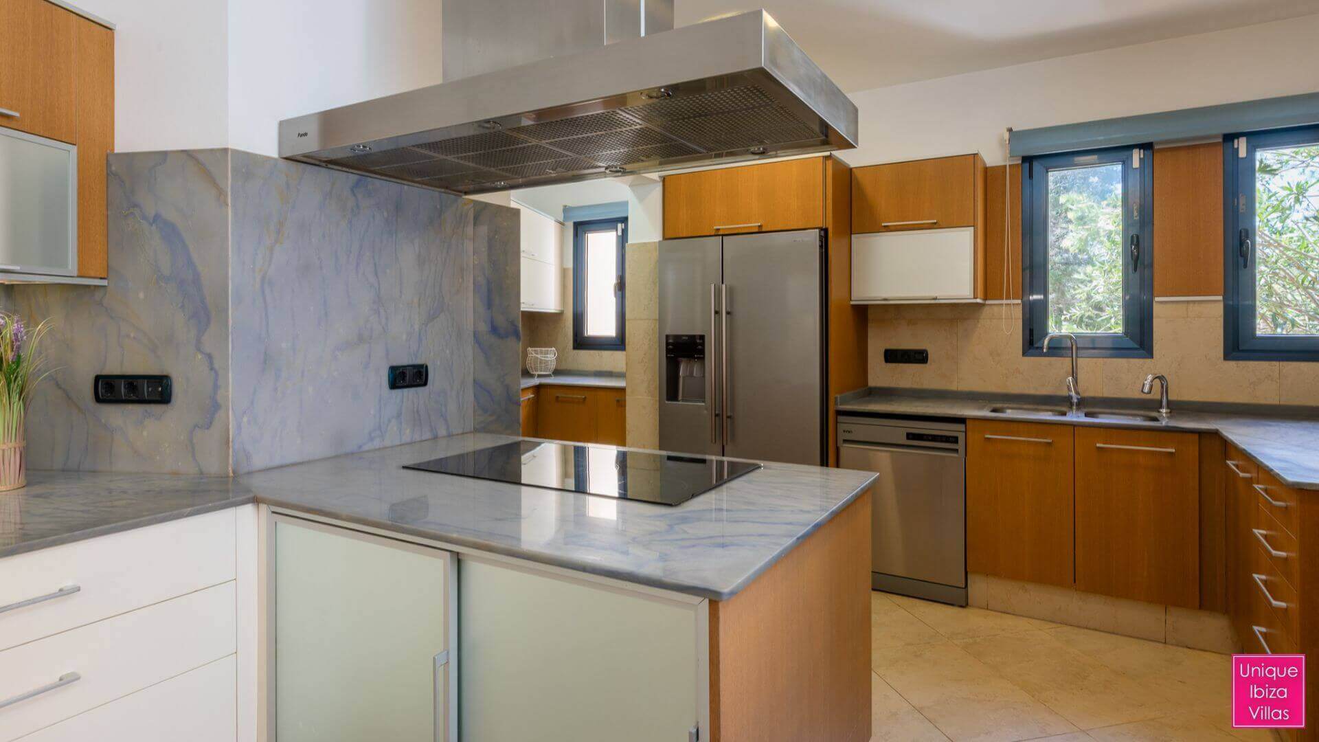  - VILLA PALAU - 3 Bedrooms - Near Cala de Bou & San Antonio
