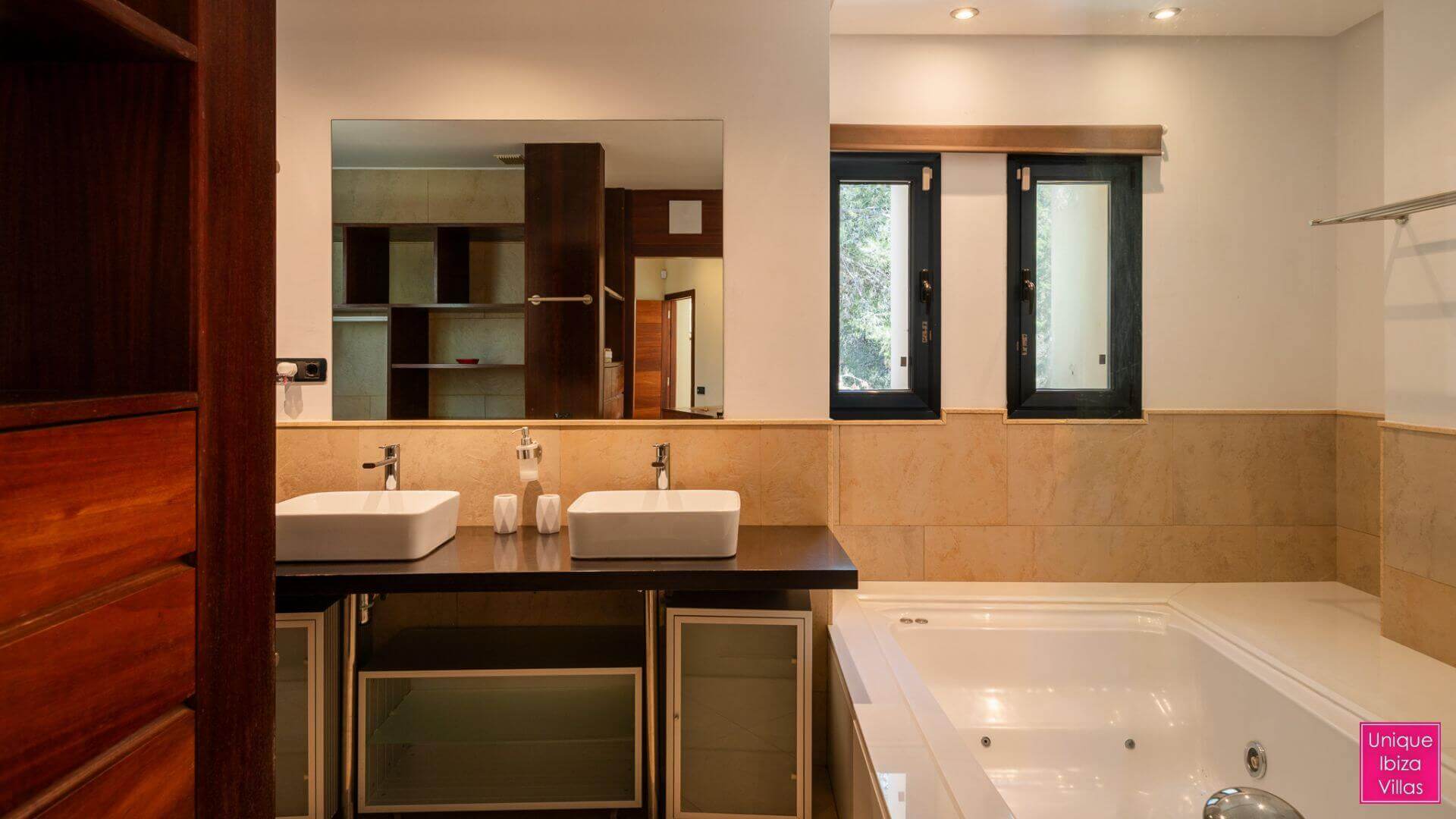  - VILLA PALAU - 3 Bedrooms - Near Cala de Bou & San Antonio