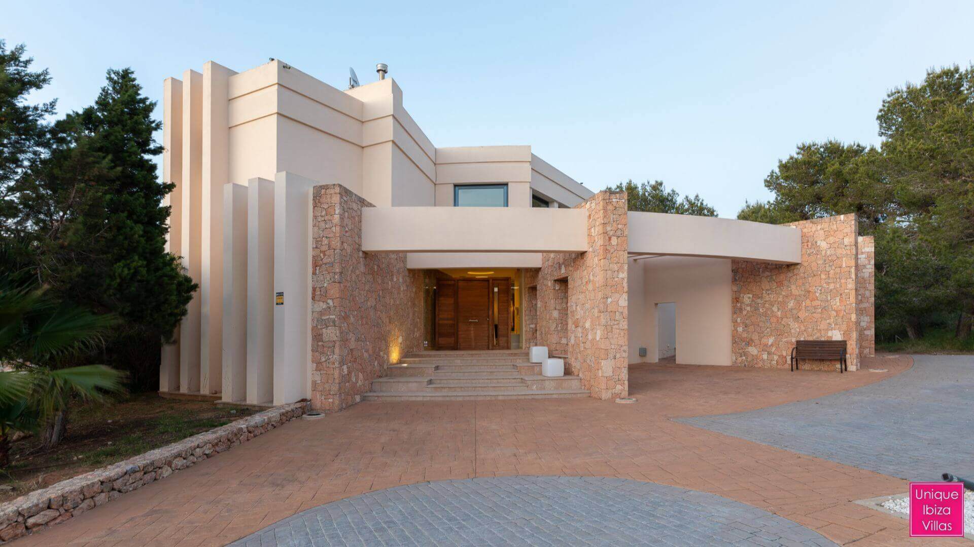  - VILLA PALAU - 3 Bedrooms - Near Cala de Bou & San Antonio