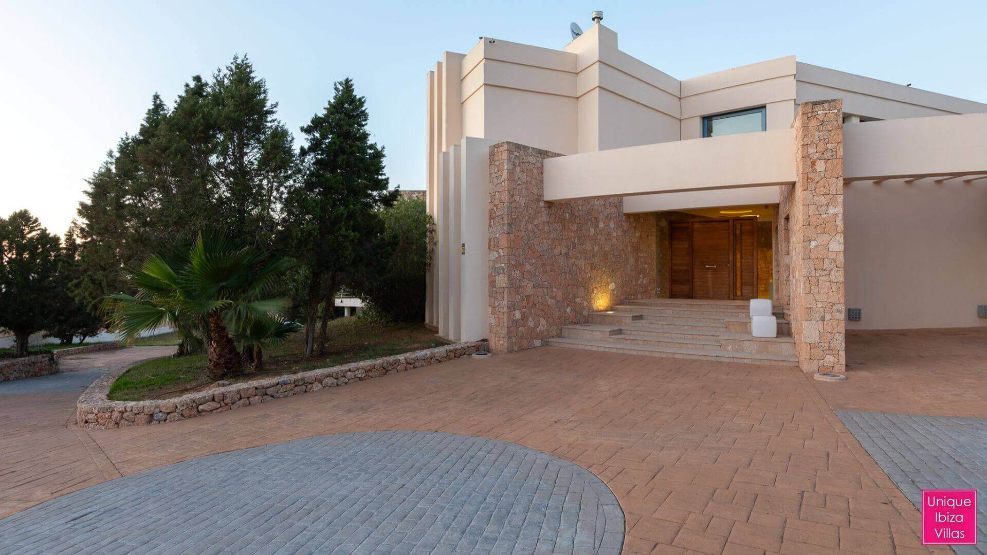  - VILLA PALAU - 3 Bedrooms - Near Cala de Bou & San Antonio