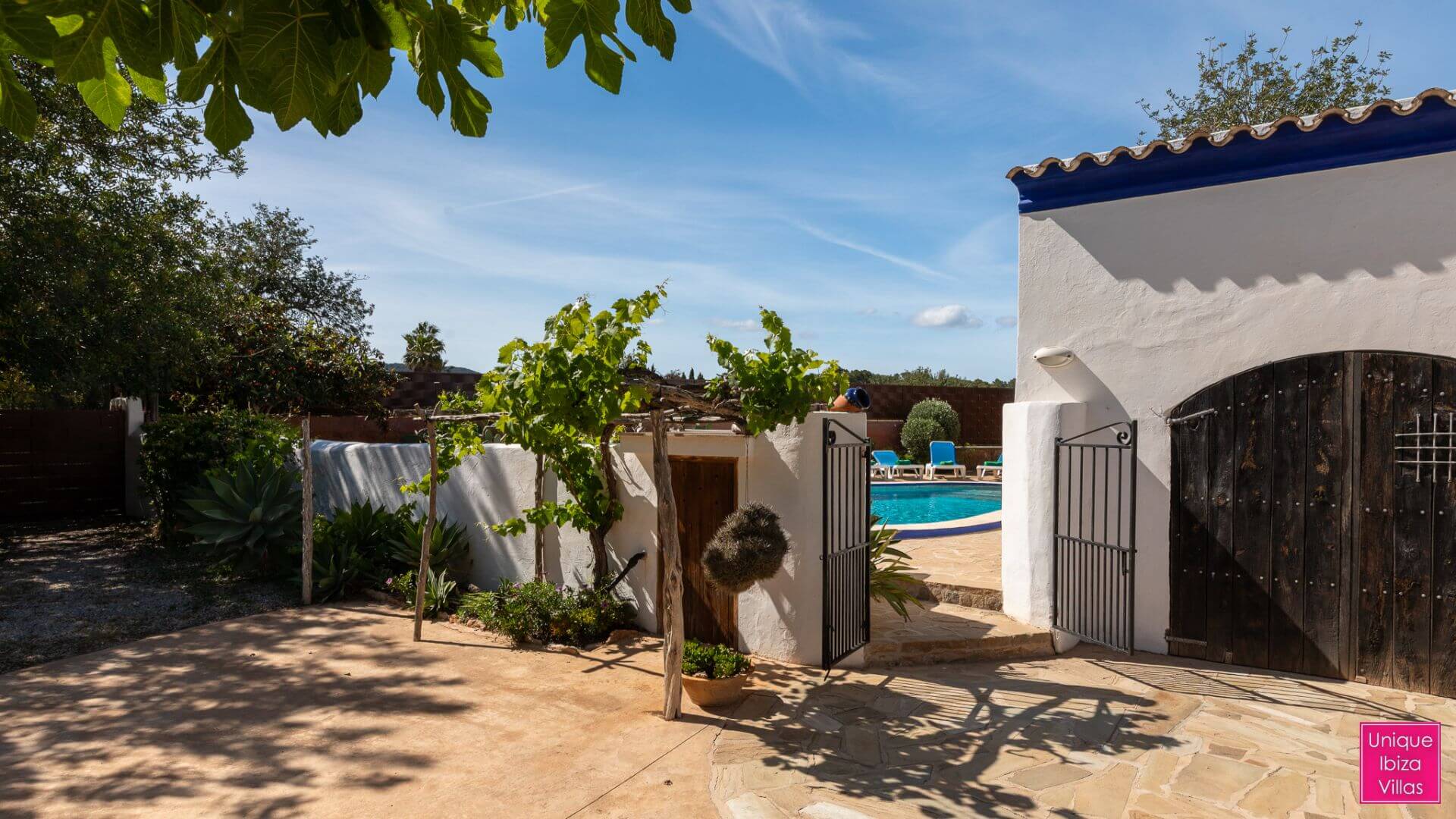 Villa Ses Cases Altes D'Arabi - Rural near Santa Eulalia